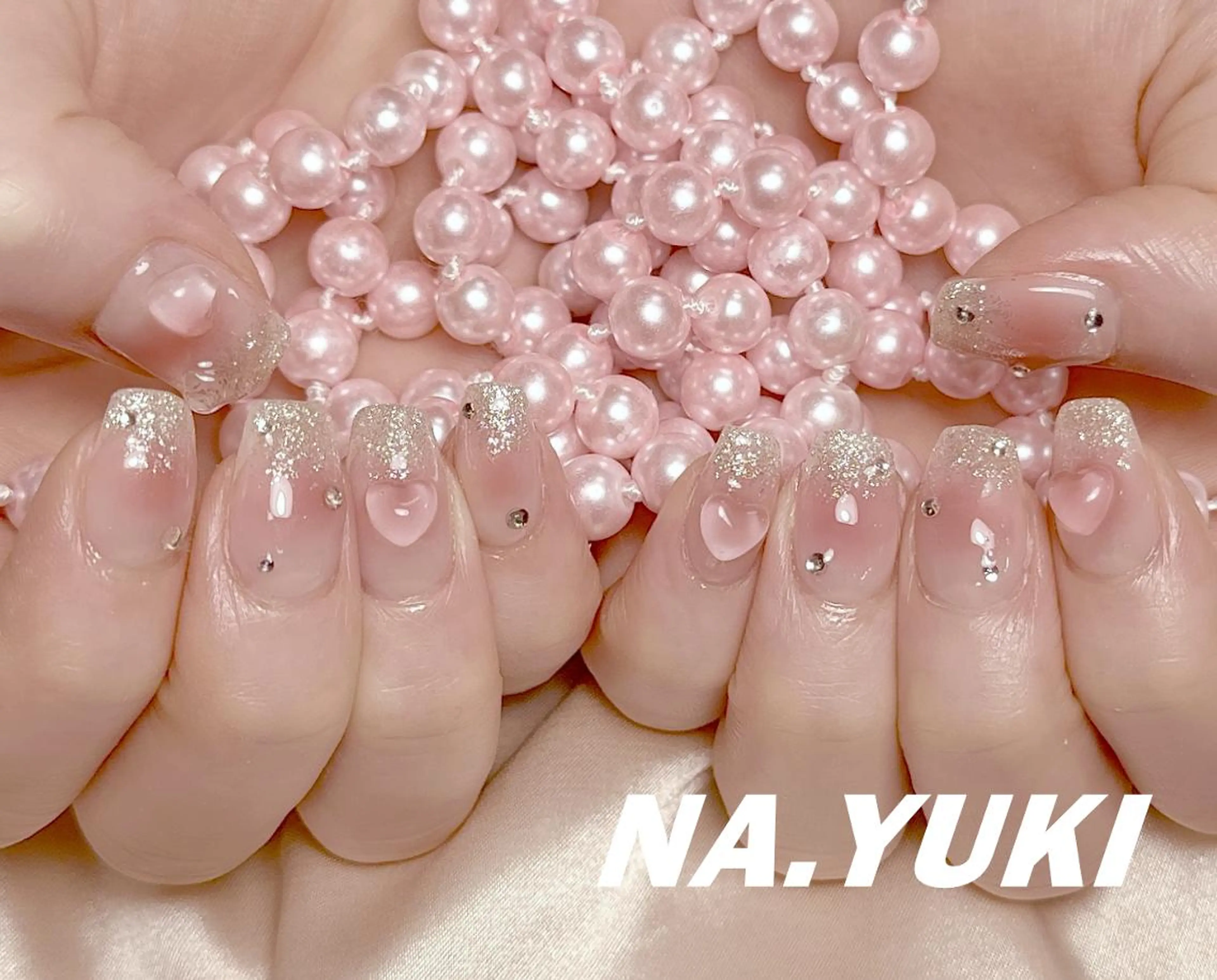 ネイル ハンドネイル ハンドケア 🌷 Mooning 🌷のネイルデザイン