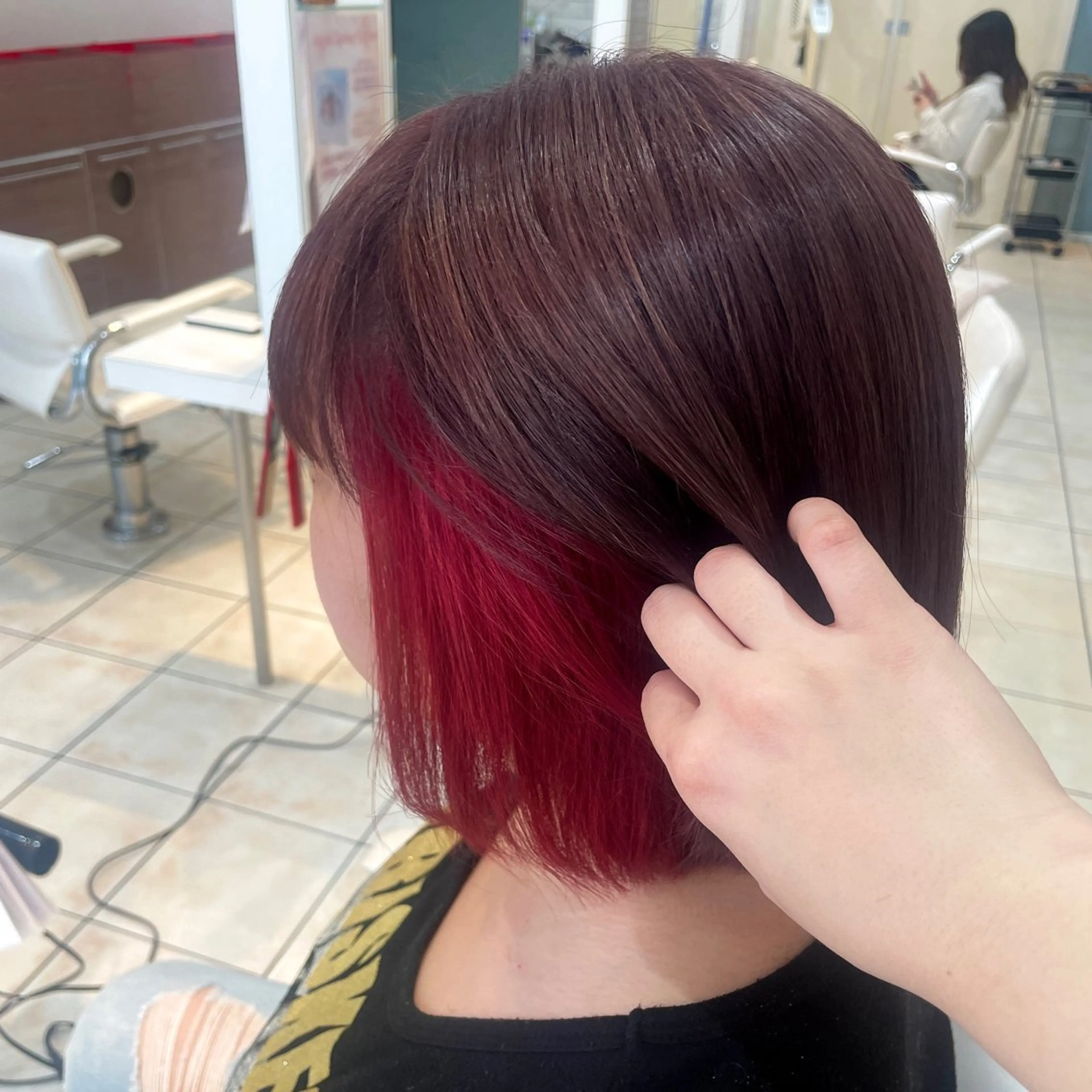 ショート カラー ヘアカラー ブリーチ/ヘアセット 【𝙍𝙞𝙣𝙤】のヘアスタイル