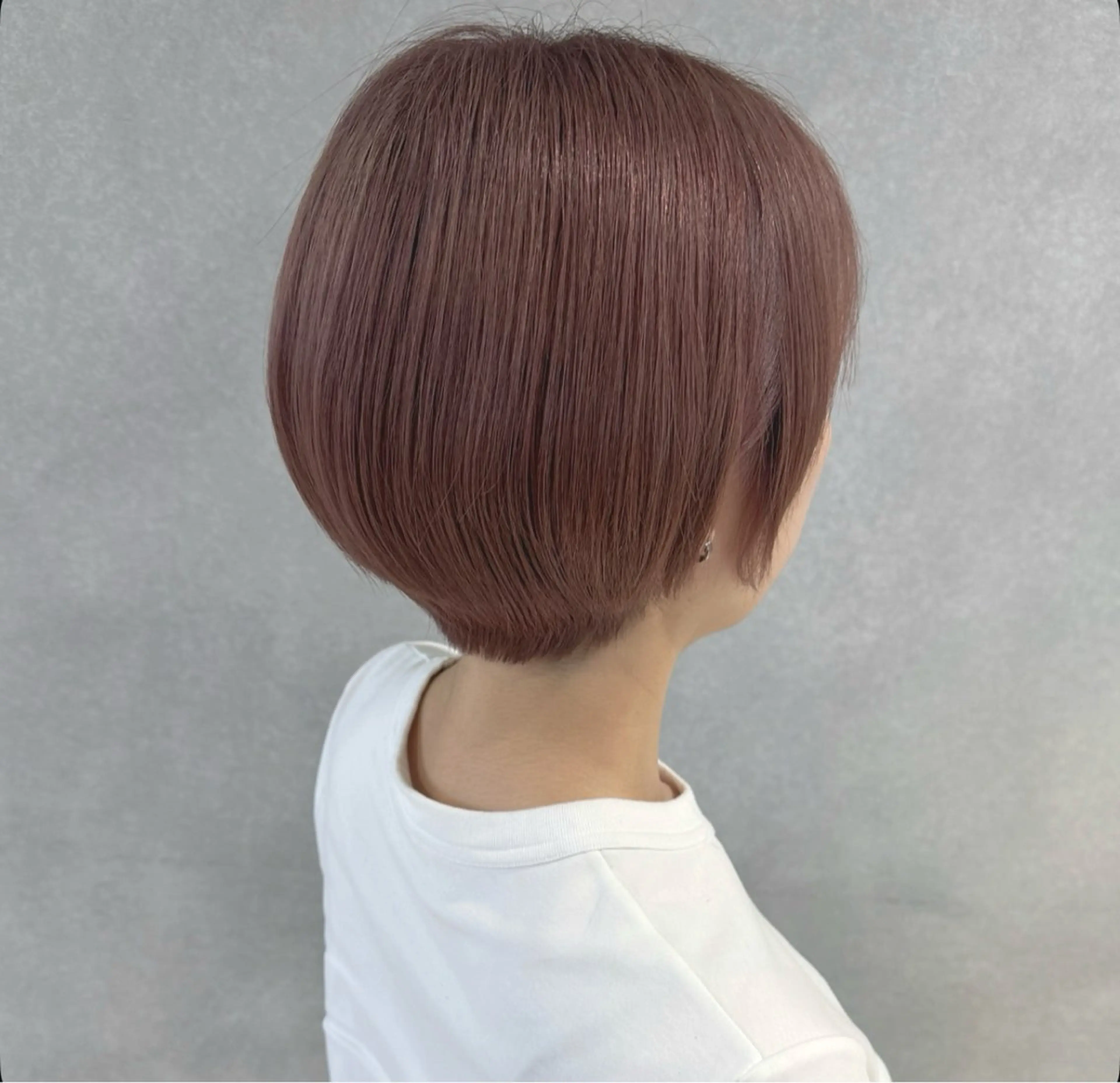 ショート カラー ヘアカラー 唐澤 千尋のヘアスタイル