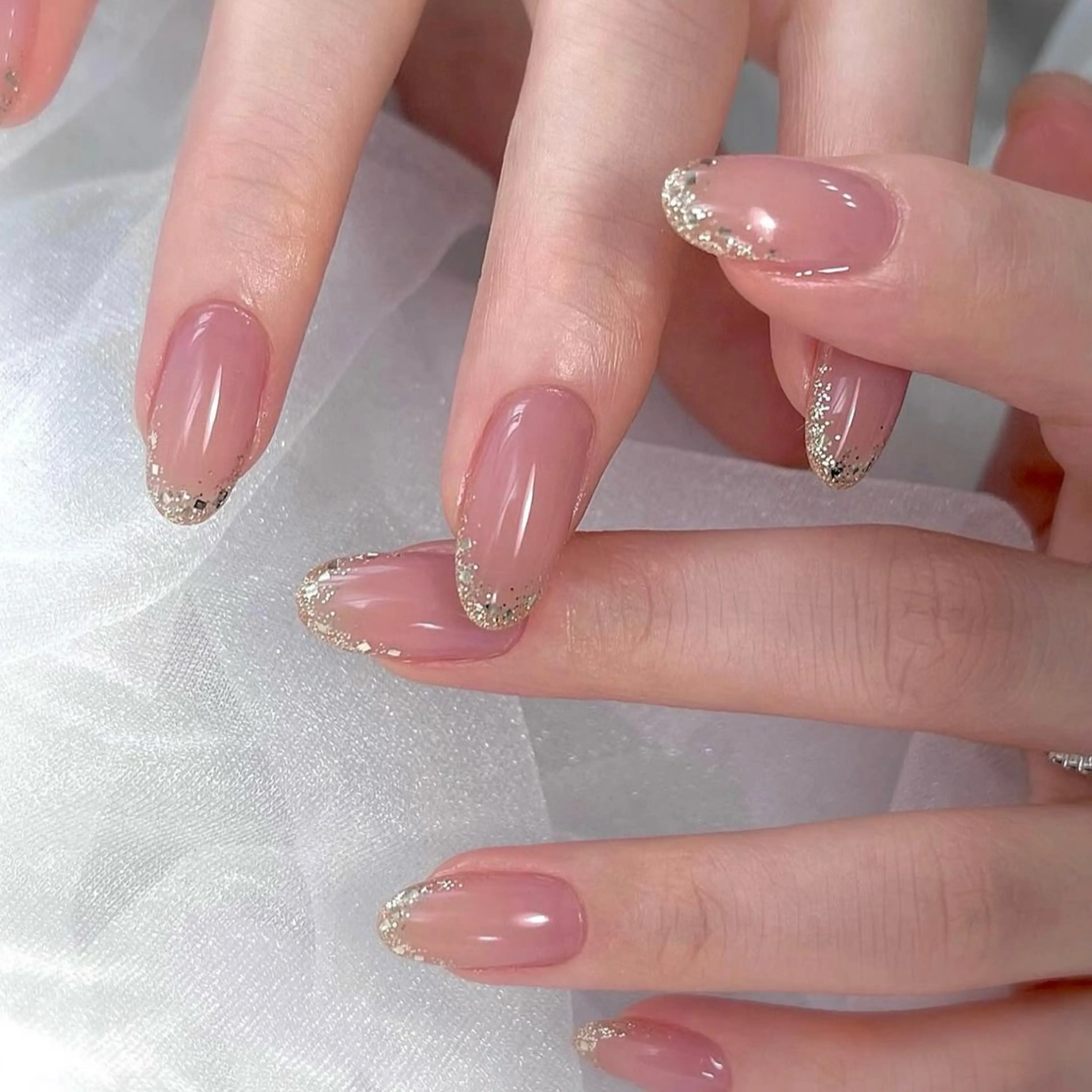 カラー 奥山 恵美のネイルデザイン