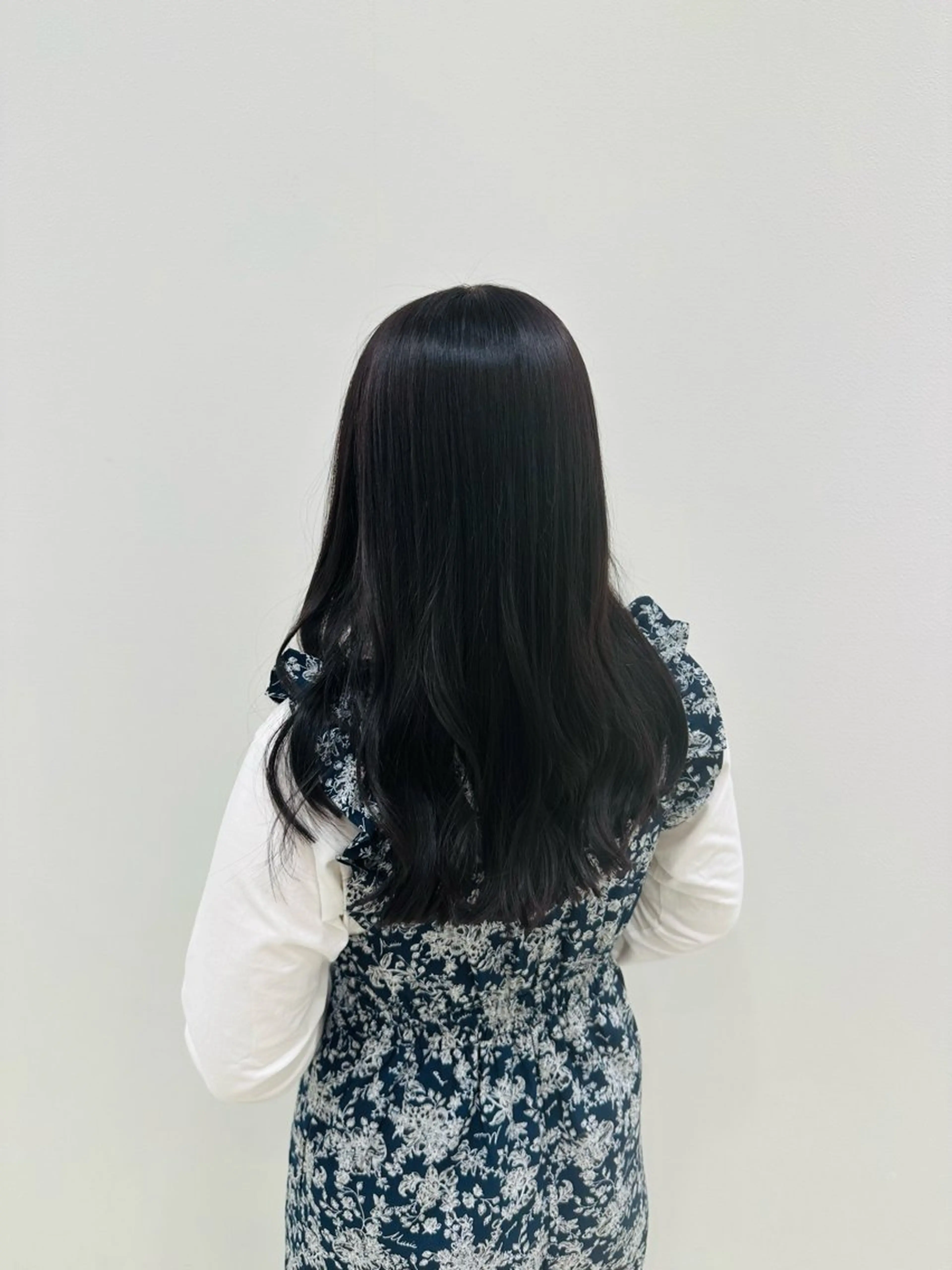 ロング カラー 久保 響香のヘアスタイル