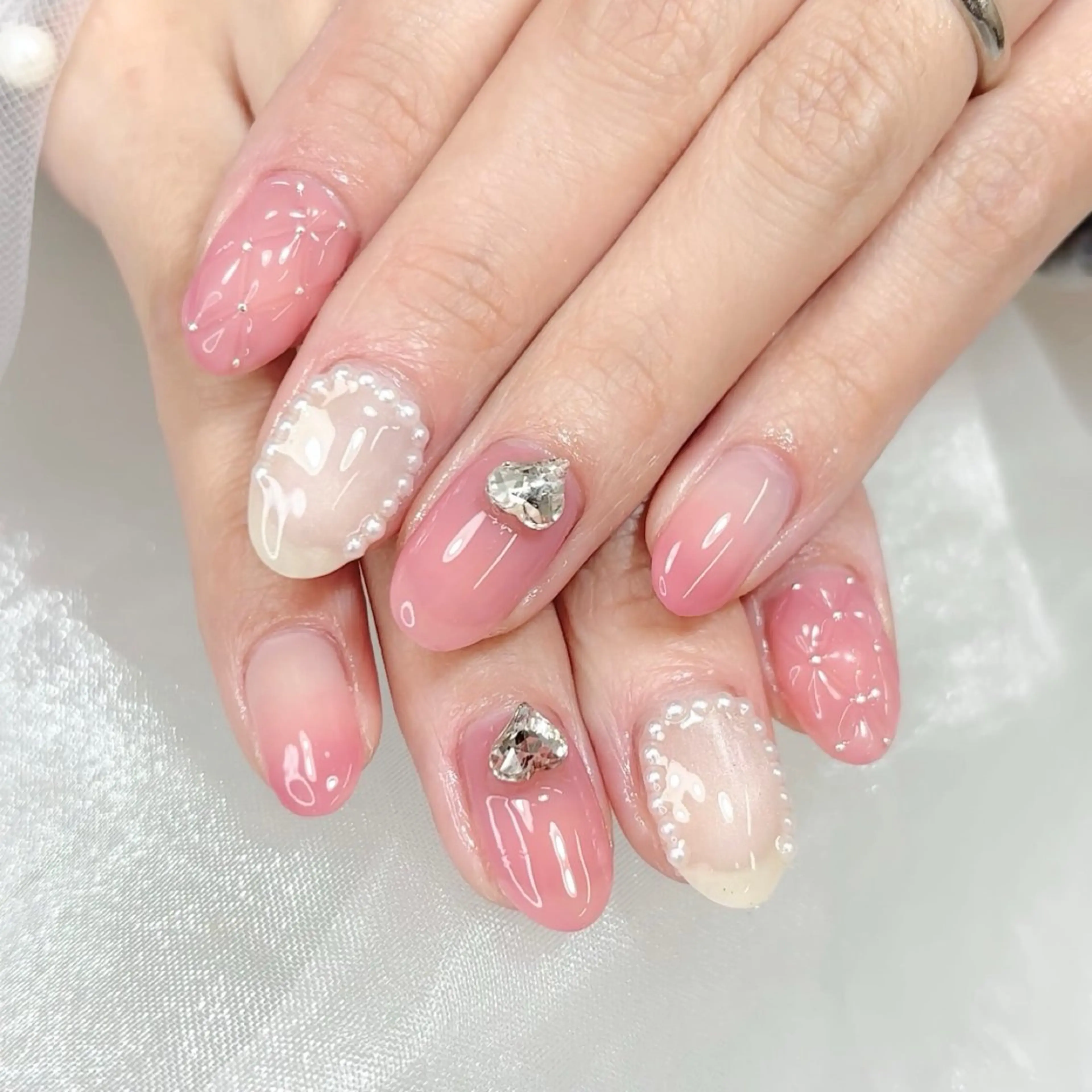 ネイル shiro あやかのネイルデザイン