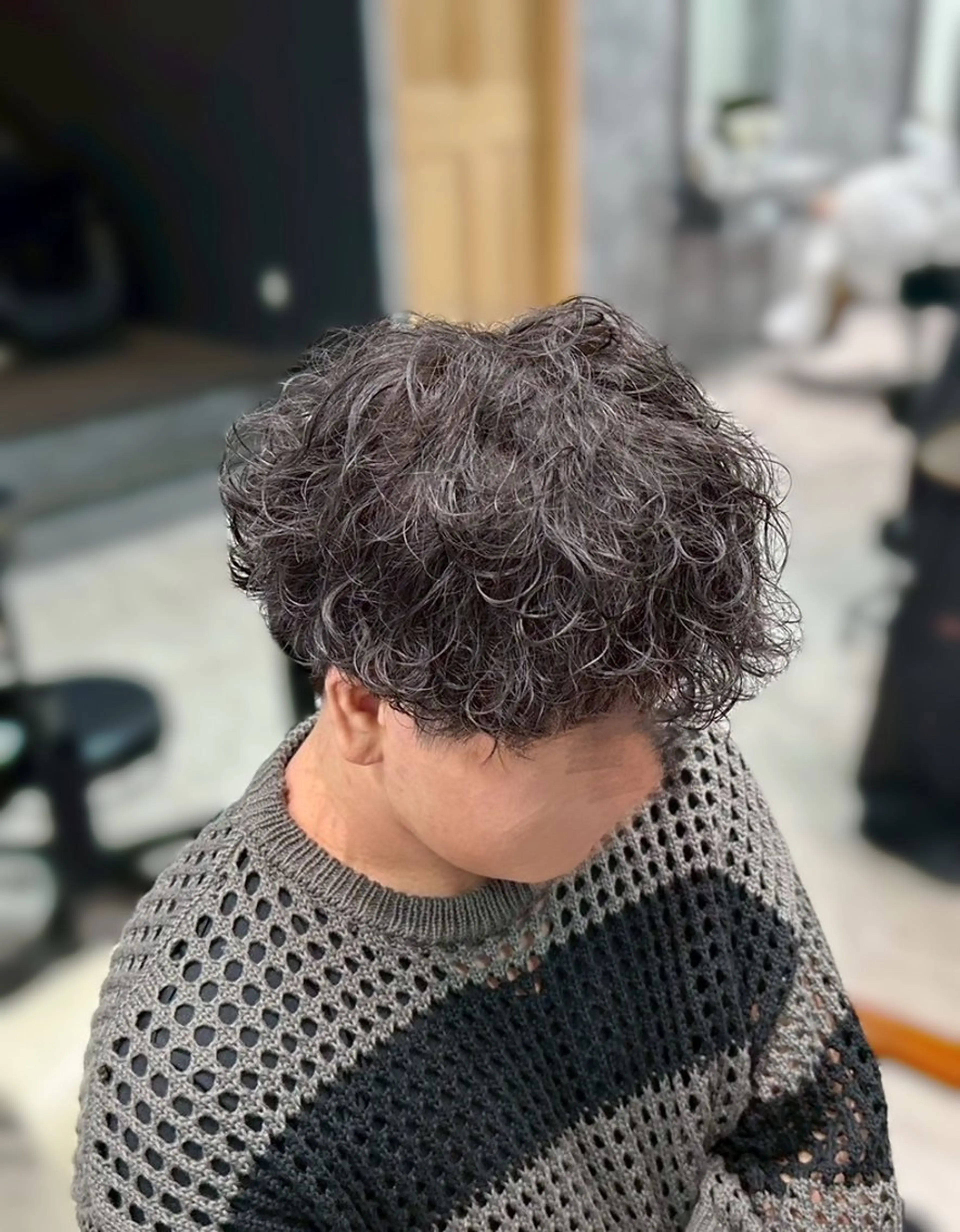 パーマ メンズ フェザーパーマ🦋 毛流れ🖤ayaneのヘアスタイル