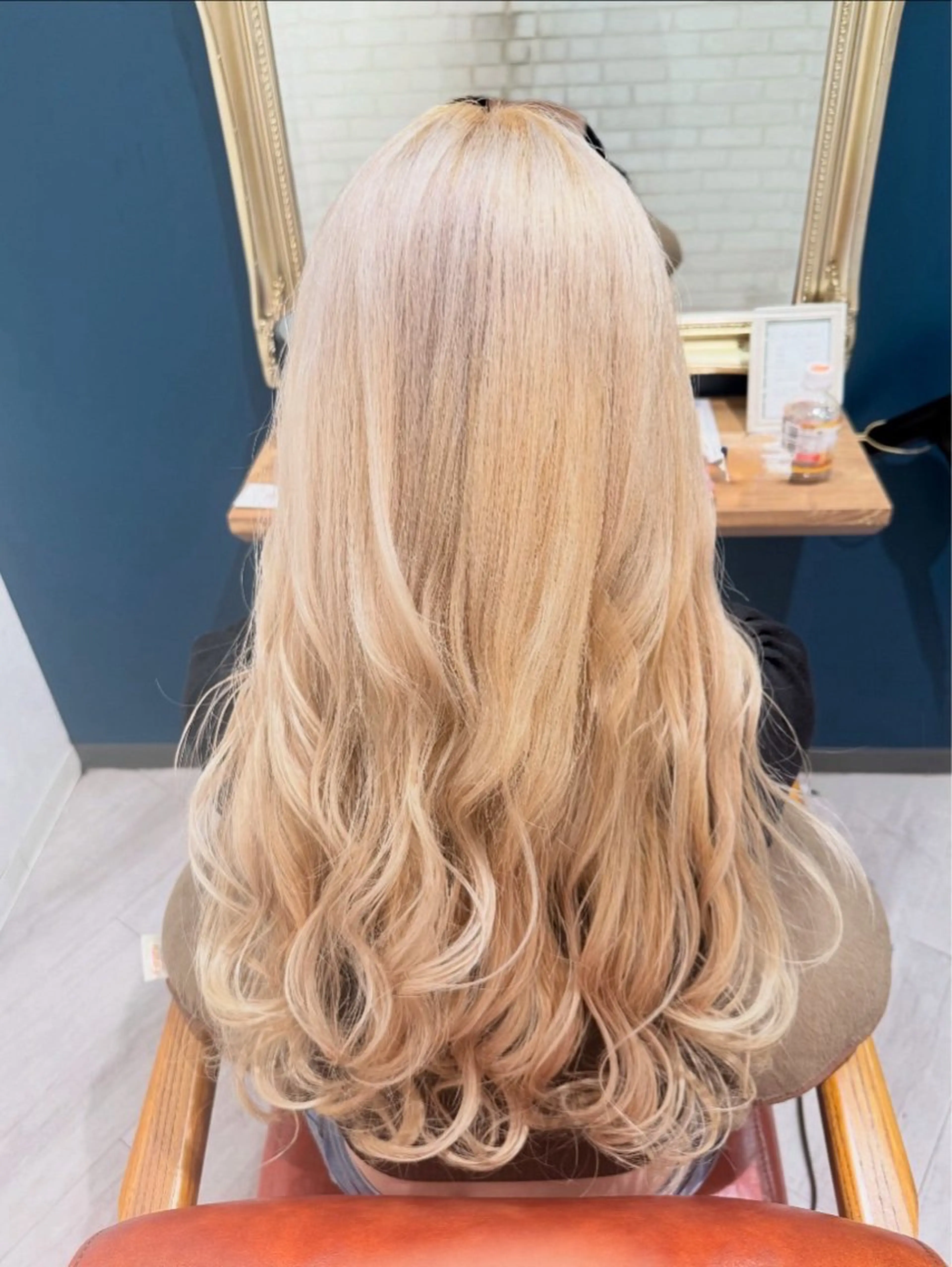 ロング Louvre Sty list/ERIKAのヘアスタイル