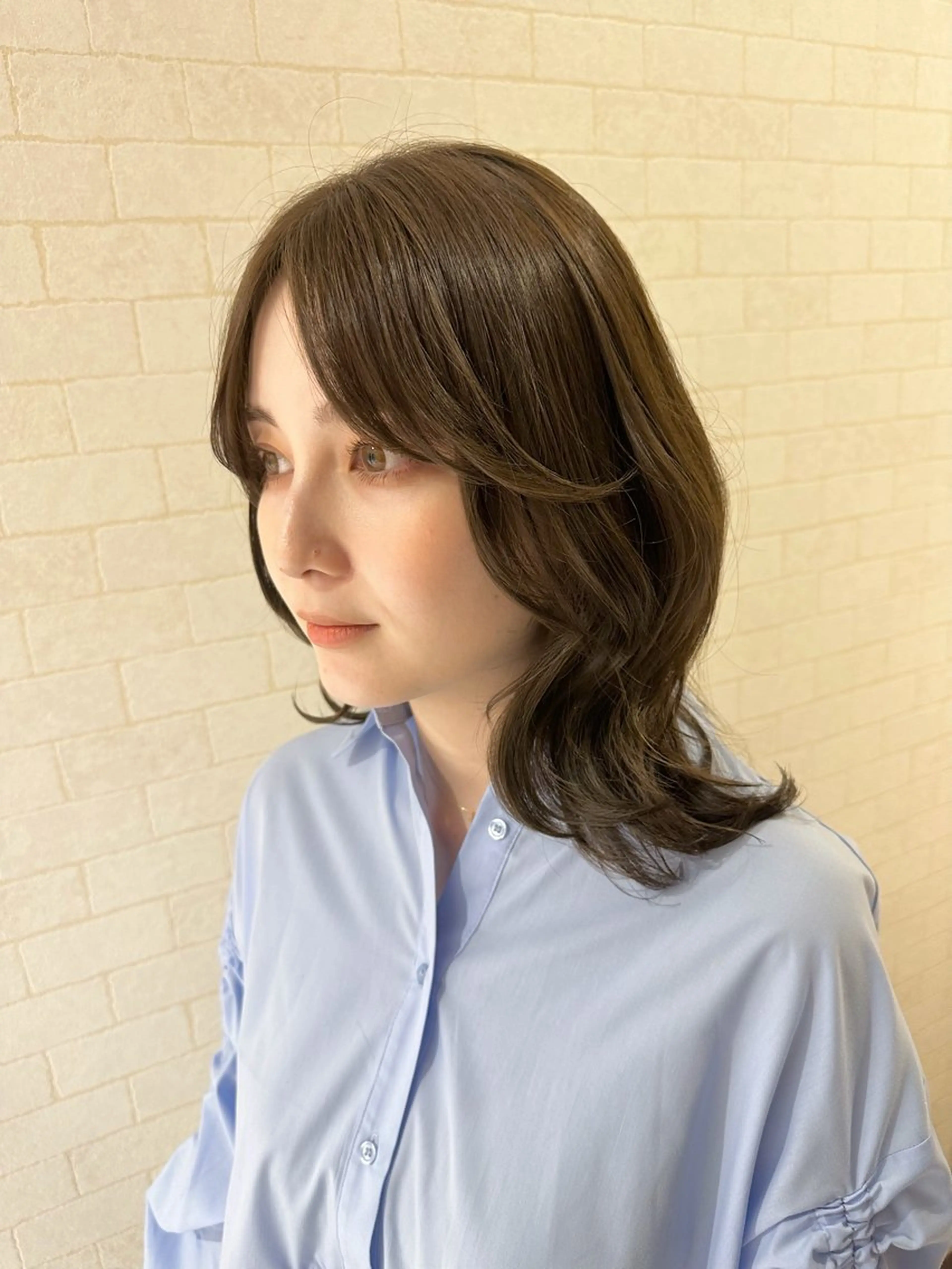 セミロング カラー ブリーチ 透明感カラー ダブルカラー ブリーチなしカラー 顔まわりレイヤー 大人レイヤー& 透明感カラー💄のヘアスタイル