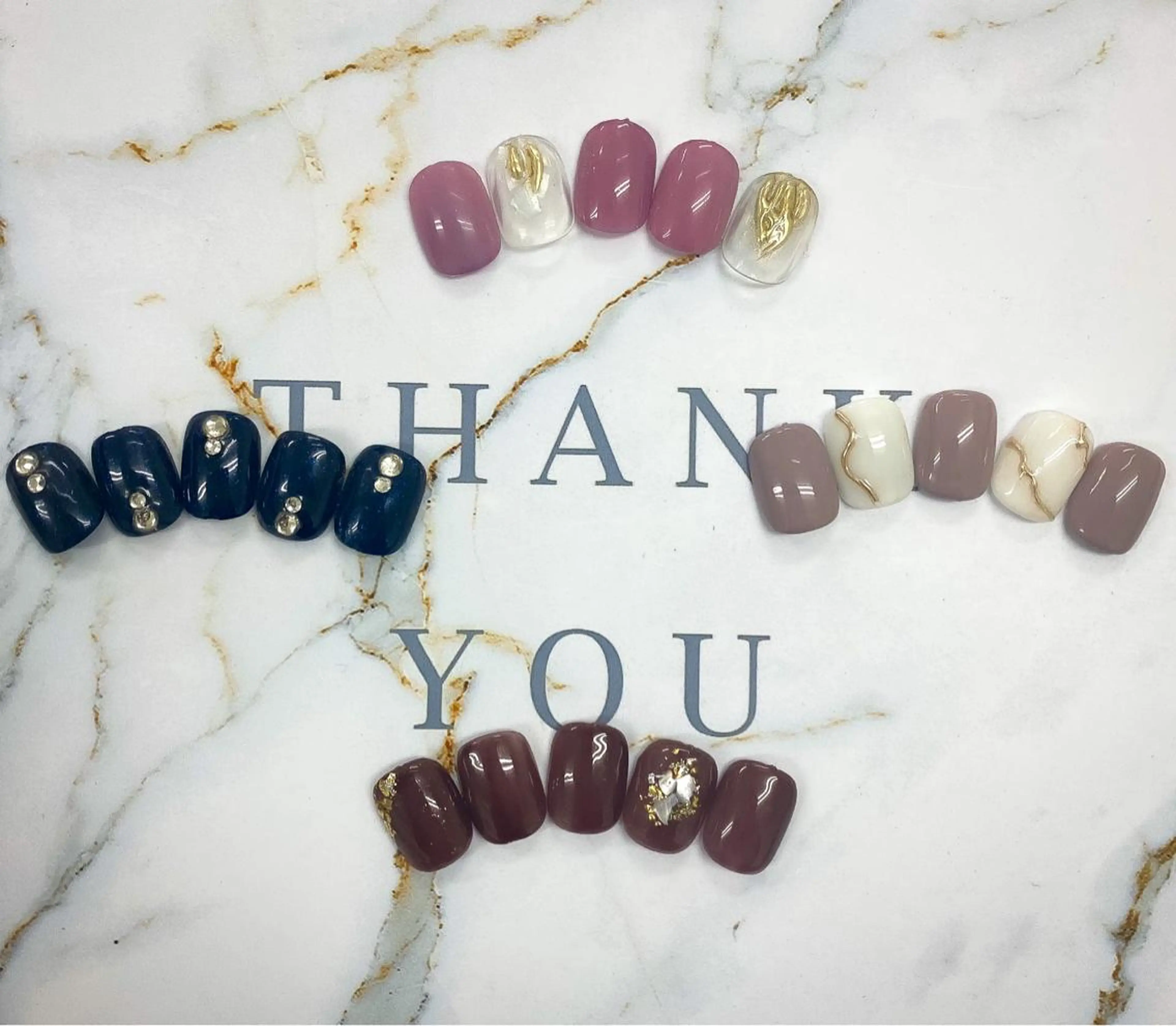 ネイル IN MENEのネイルデザイン