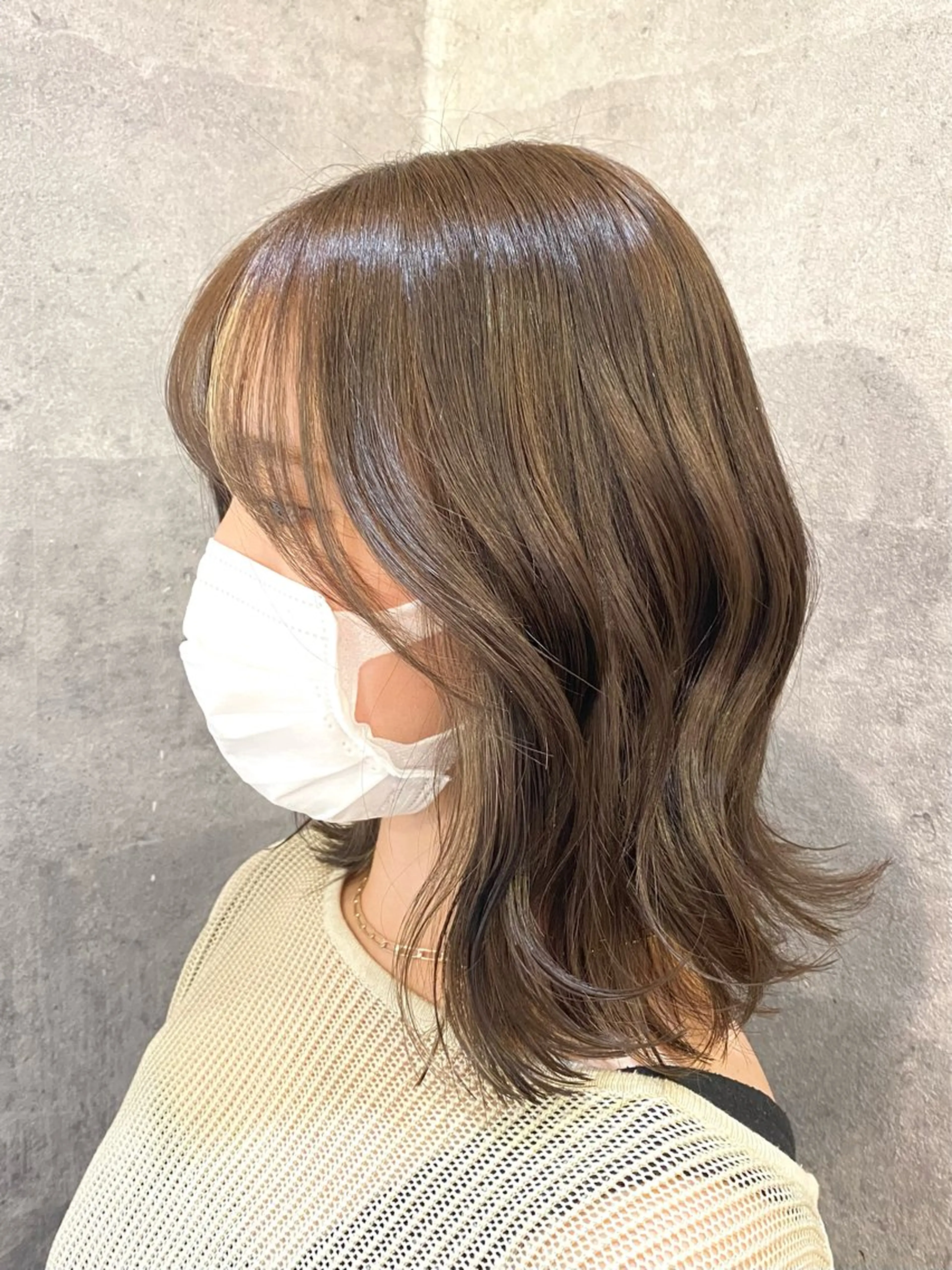 ミディアム カラー アッシュ オリーブアッシュ カット ヘアカラー トリートメント 𝑺𝒂𝒌𝒊 🩶マンツーマン施術のヘアスタイル