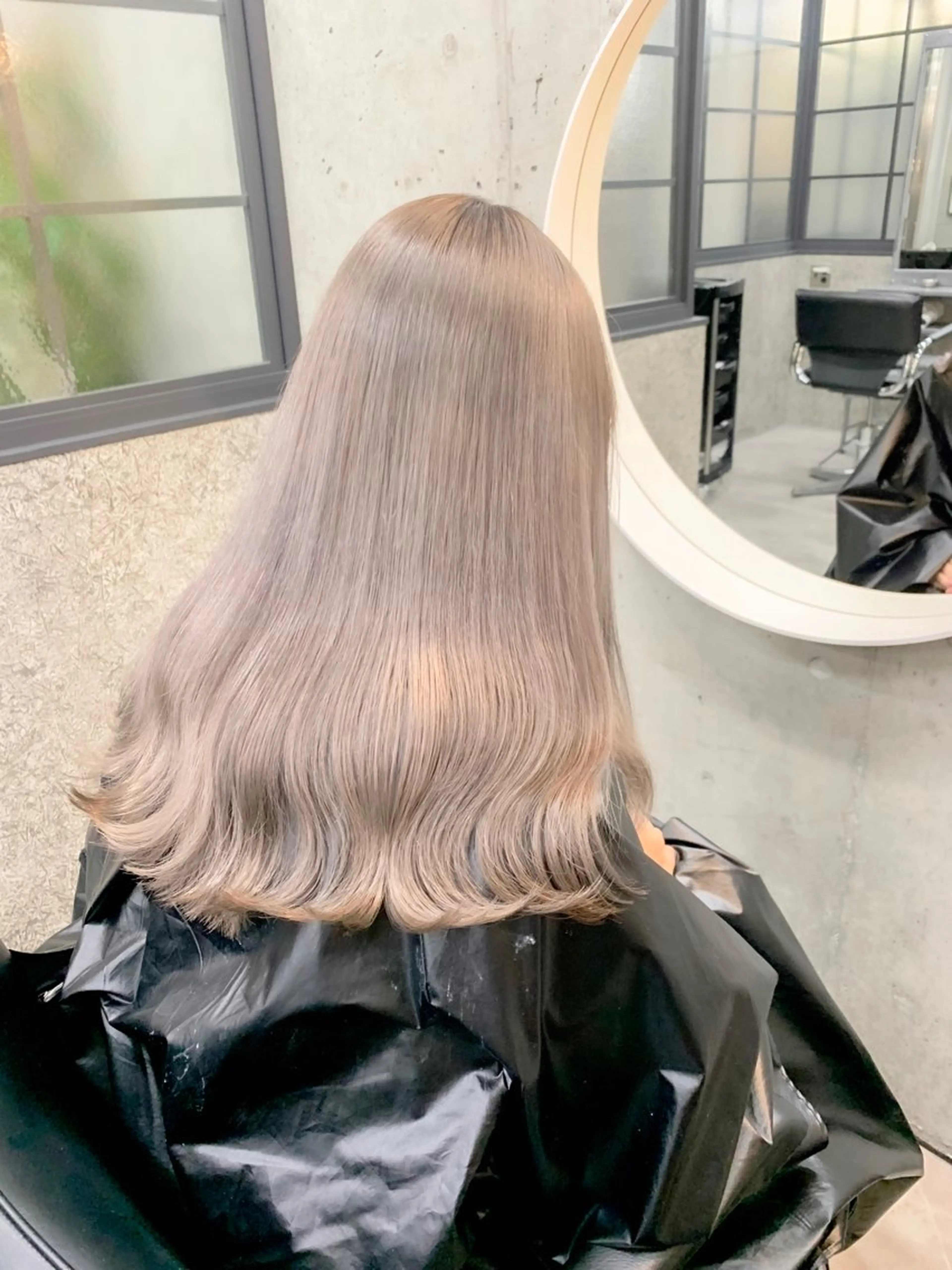 ロング ハイトーン🫧艶髪 MAIKAのヘアスタイル