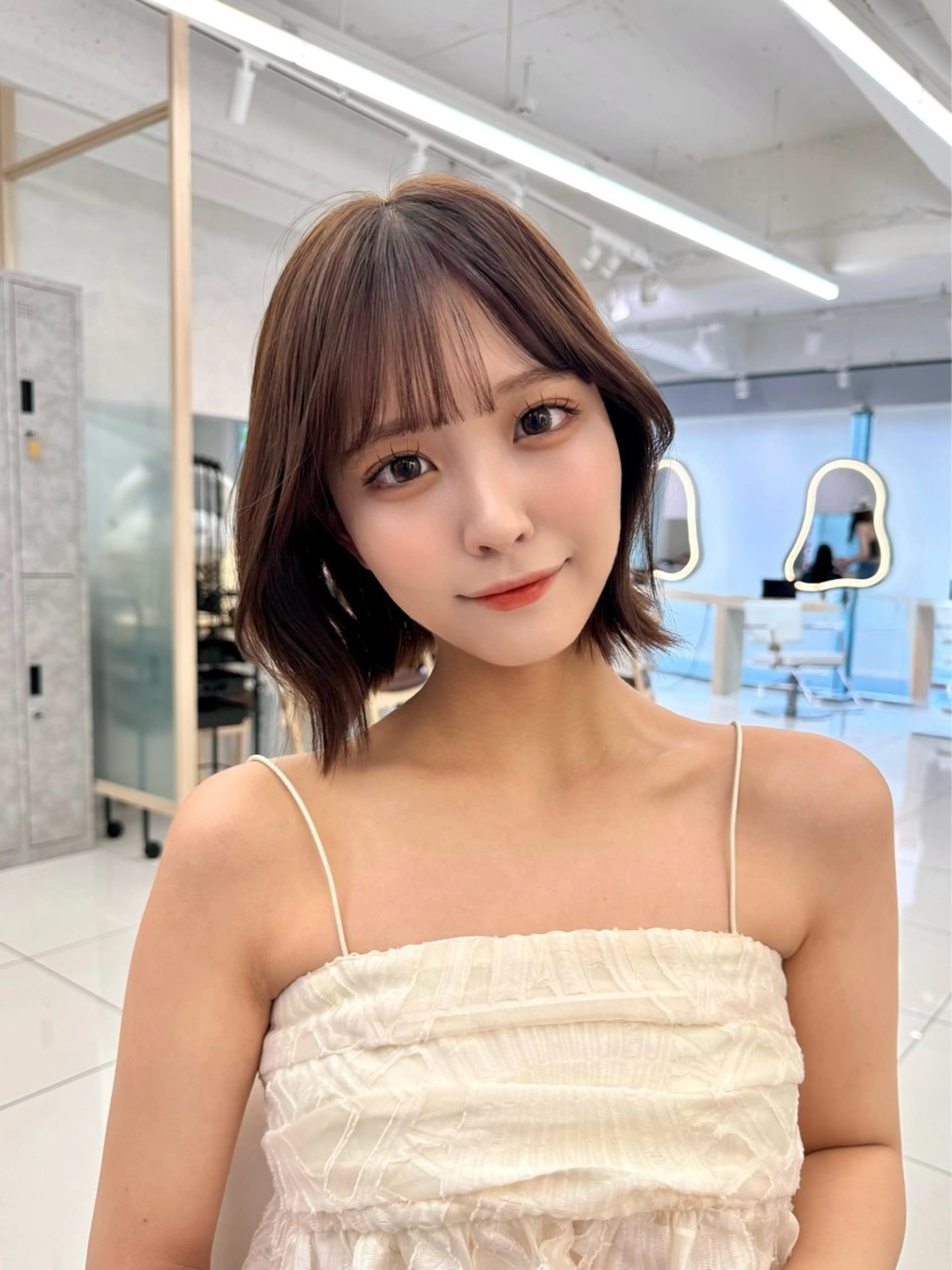 ミディアム 三鷹で1番ショート ボブをカットする新谷のヘアスタイル