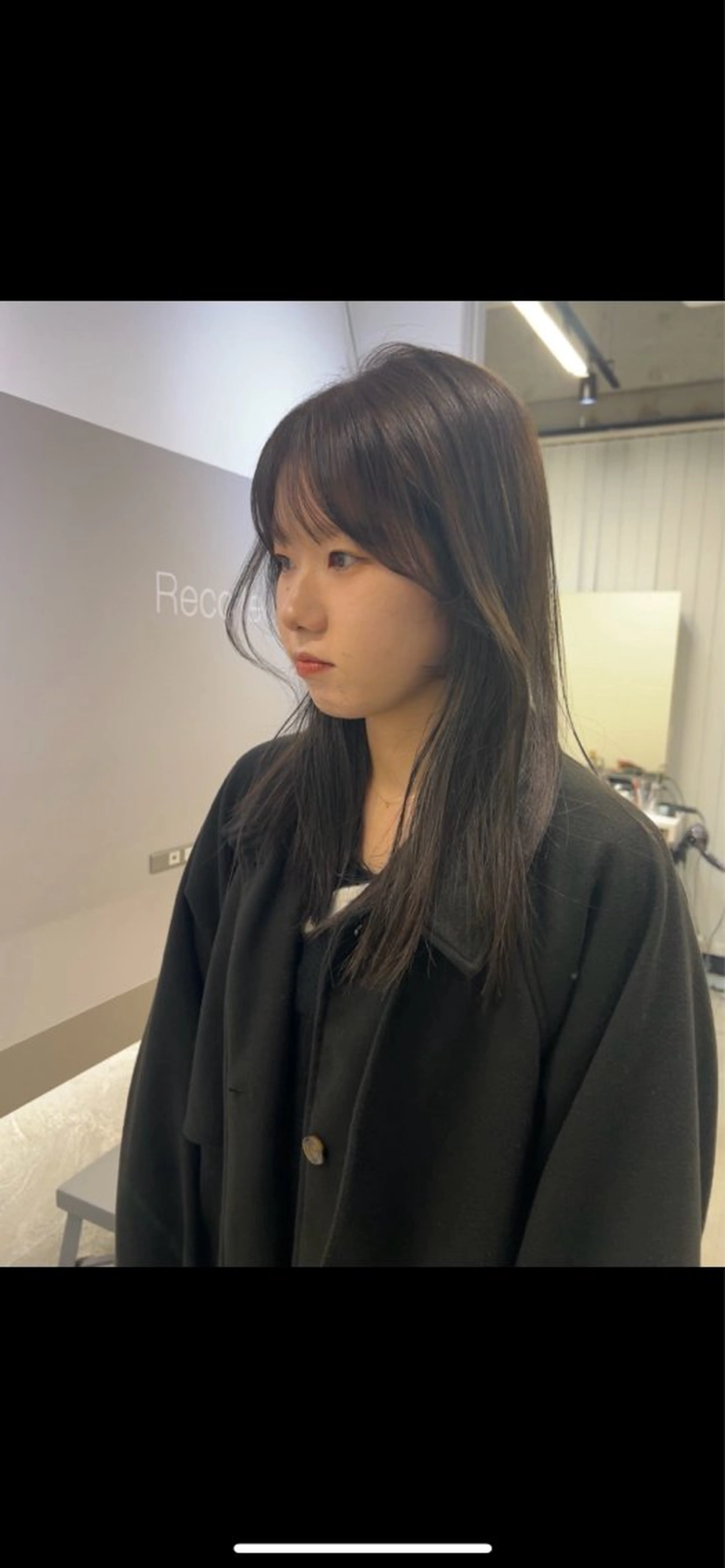 セミロング 顔まわりレイヤー レイヤーカット ヨシモトリョウ 髪質改善/美髪のヘアスタイル