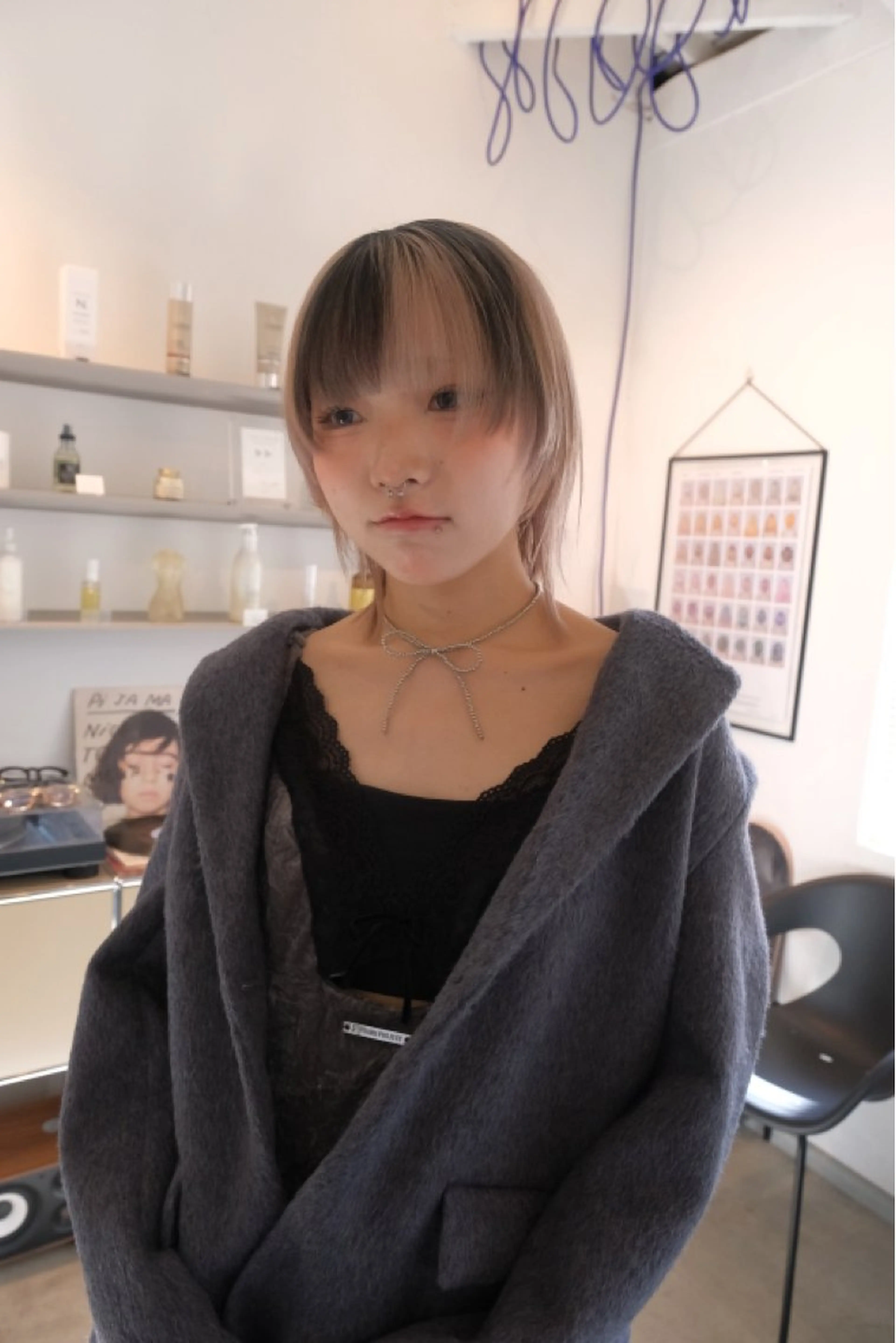 ミディアム レイヤーカット HITOMI 福岡パーマのヘアスタイル