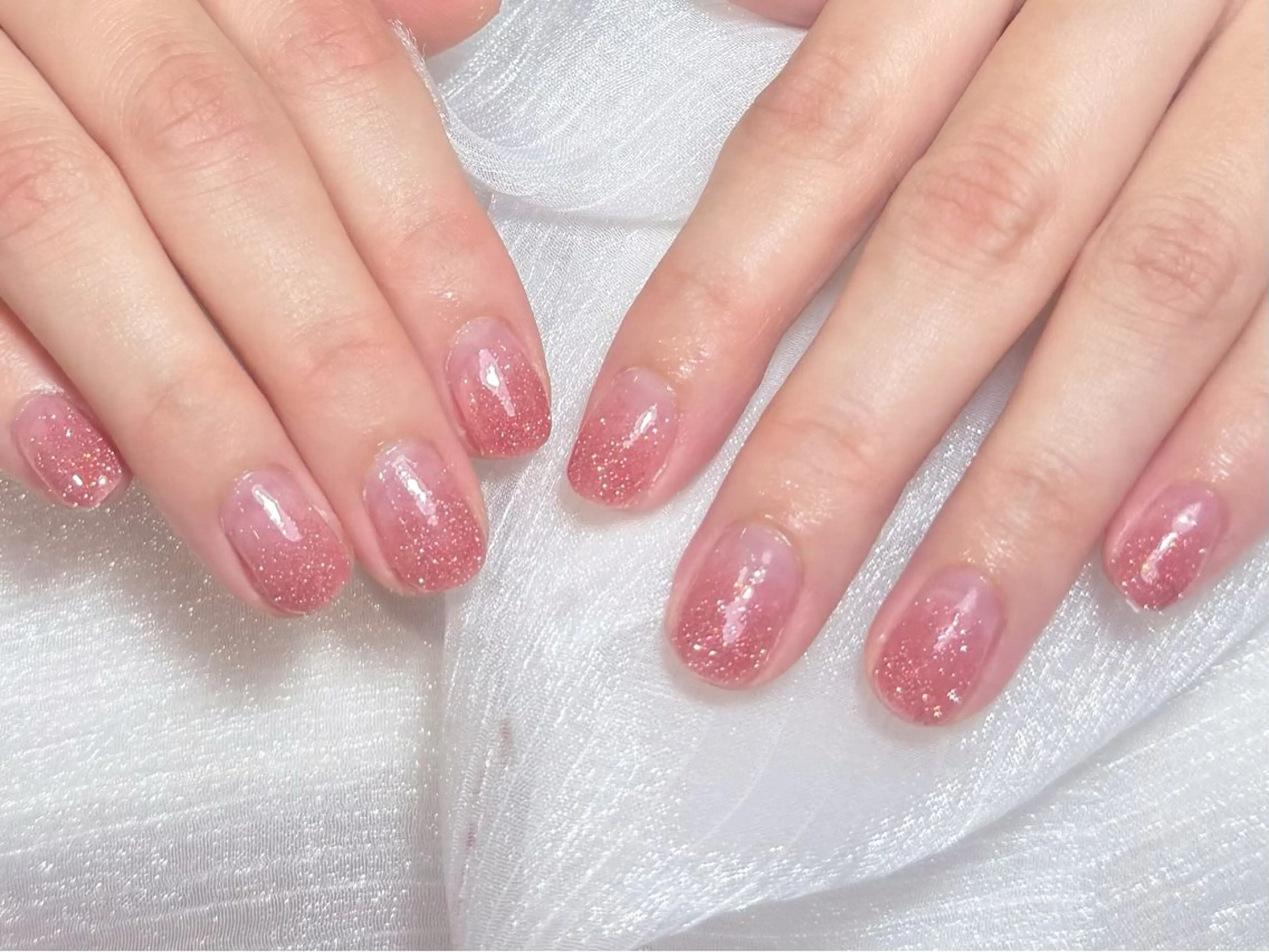 ネイル アートネイル オーロラネイル ガーリー キラキラネイル 韓国ネイル ハンドネイル hijiri 💅のネイルデザイン