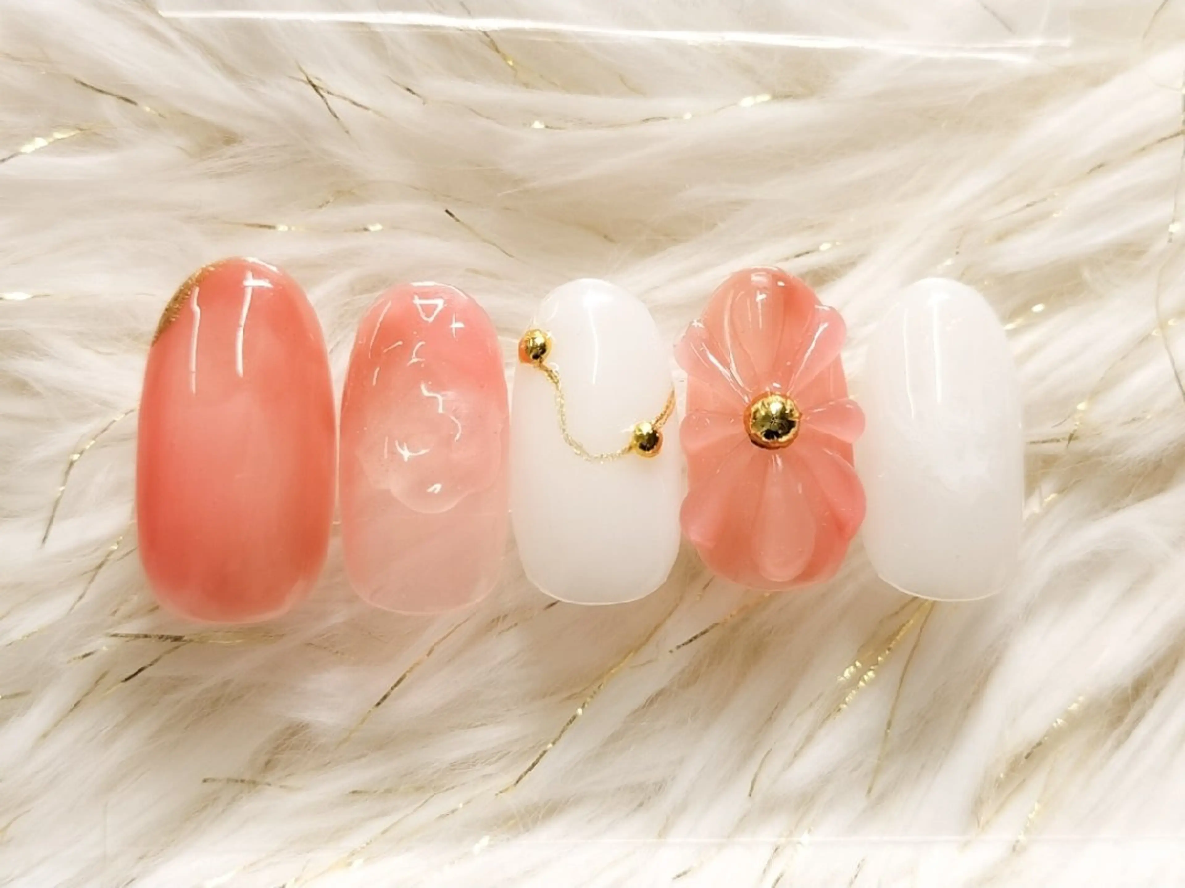 ネイル ぷっくりネイル ハンドネイル She by M. Ryoukaのネイルデザイン