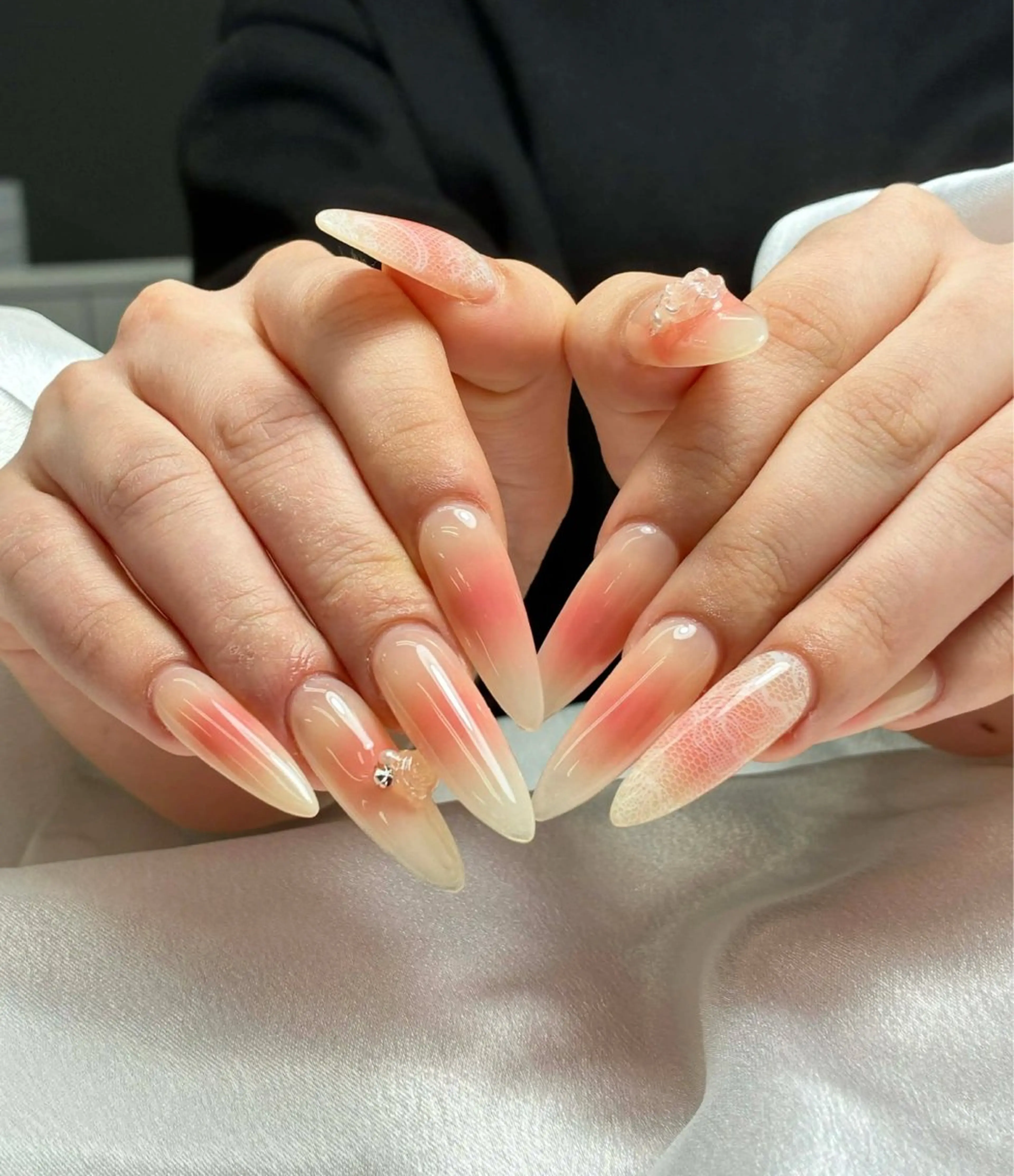 ネイル 韓国ネイル 持ち込み ニュアンスネイル ネイルチップ ハンドネイル Tini ANA.CHUOのネイルデザイン