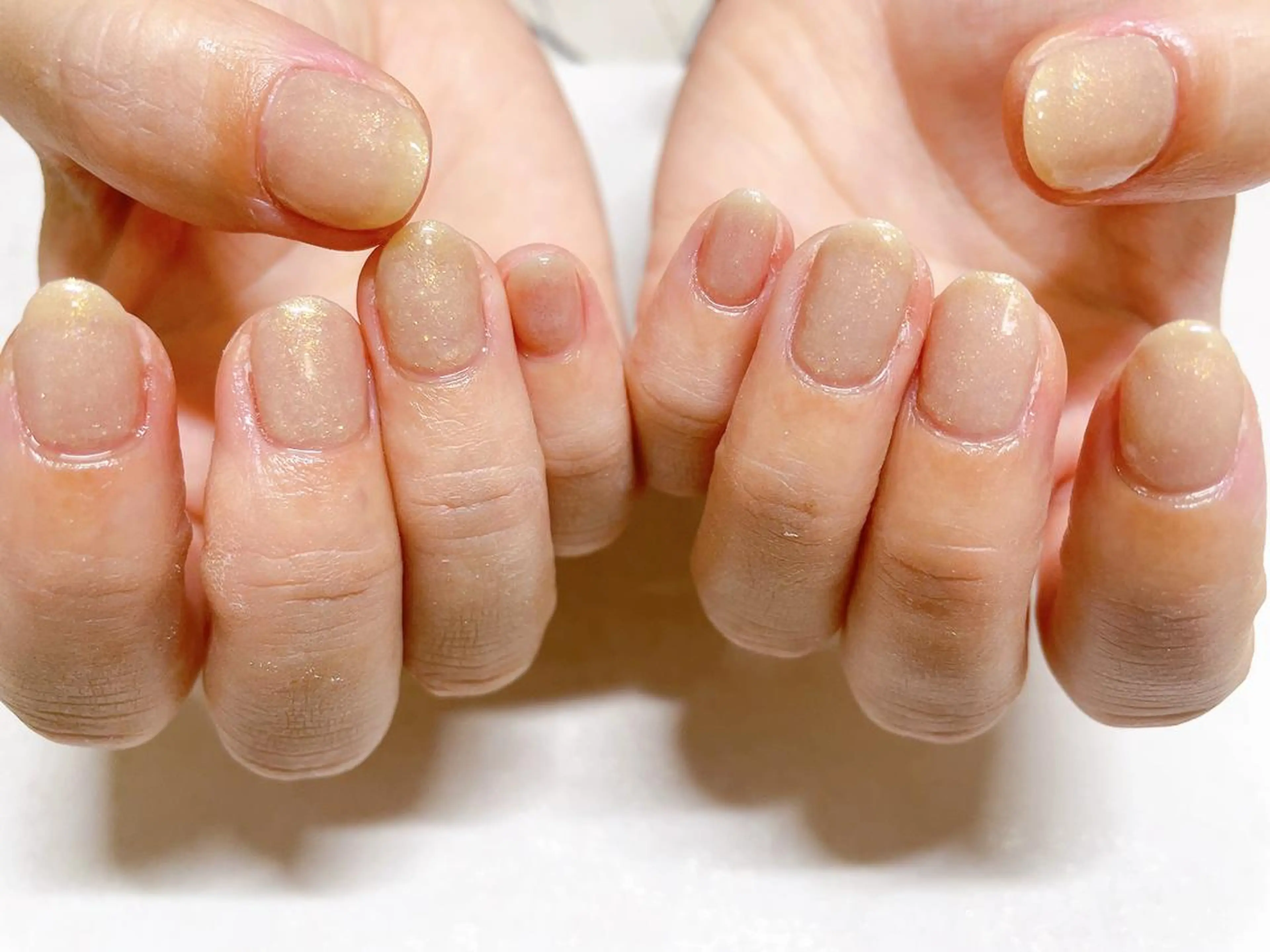 ネイル オーロラネイル フラワーネイル フットネイル フレンチネイル ジェルネイル ハンドネイル mogunail &blowのネイルデザイン