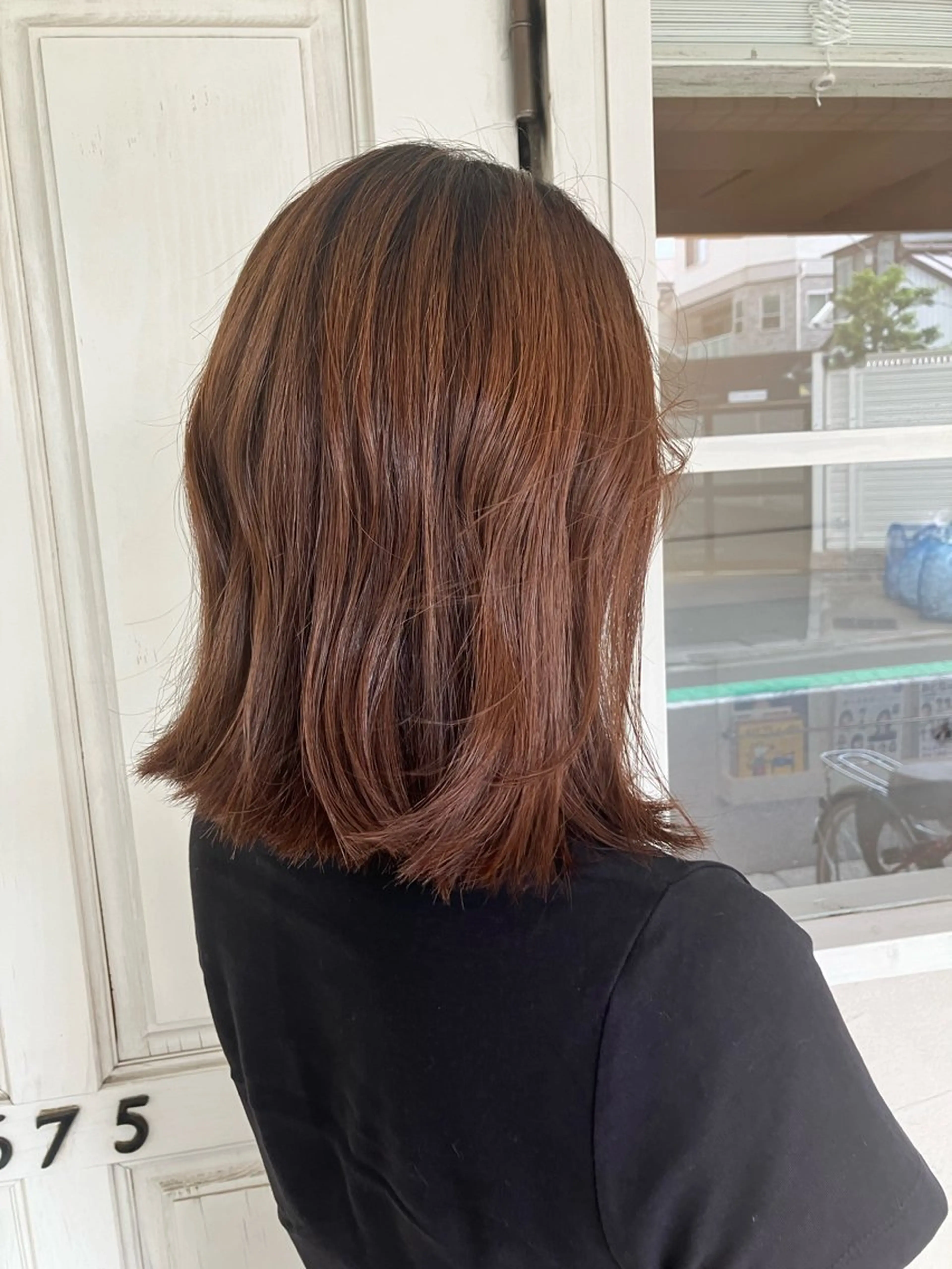 ミディアム 馬場 麻奈美のヘアスタイル