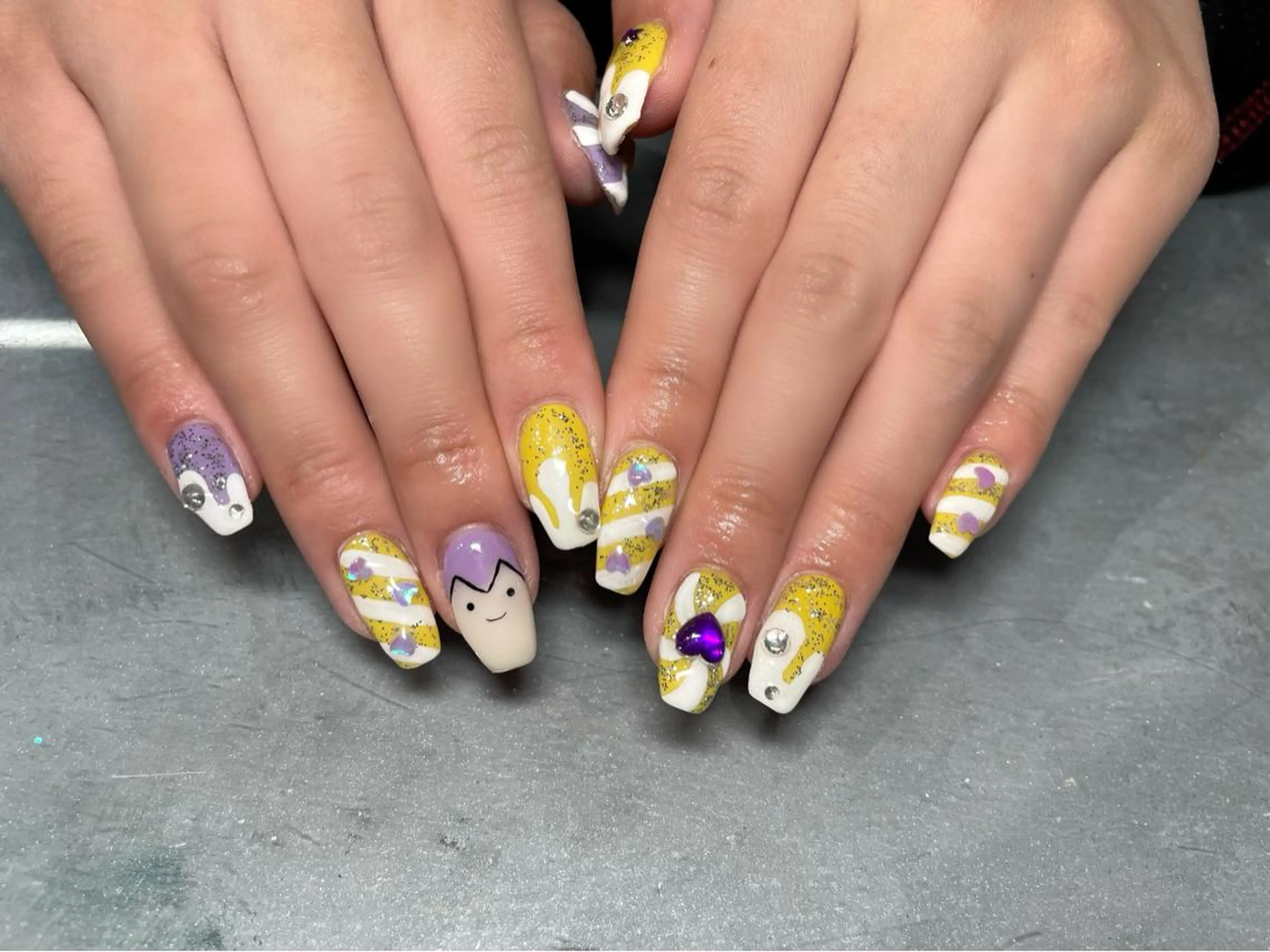 ネイル LAVISH nail salonのヘアスタイル