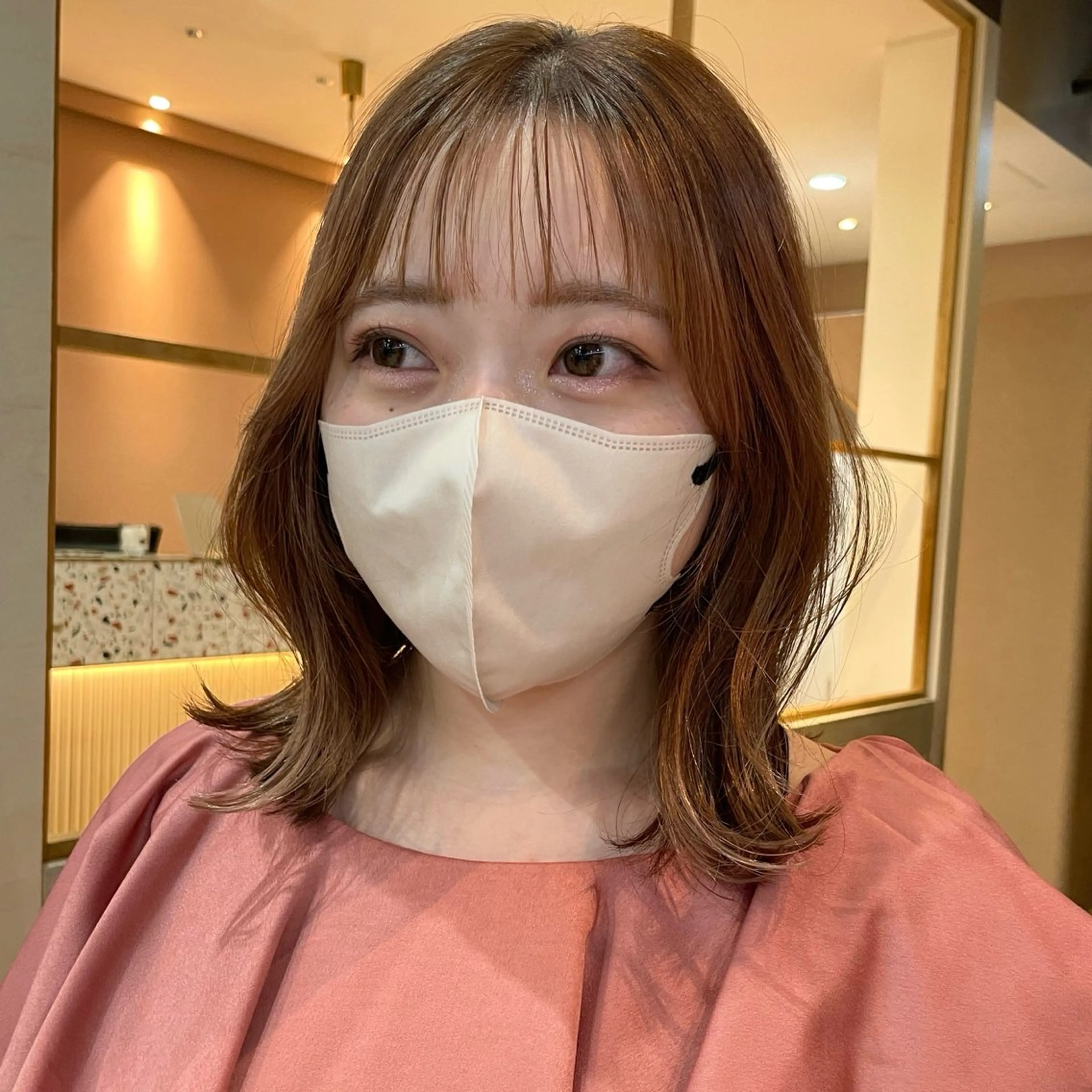 ミディアム カラー ベージュカラー ボブ くびれヘア 顔まわりレイヤー レイヤーカット カット ヘアカラー トリートメント 顔まわり🥨レイヤー /透明感/水口舞奈のヘアスタイル