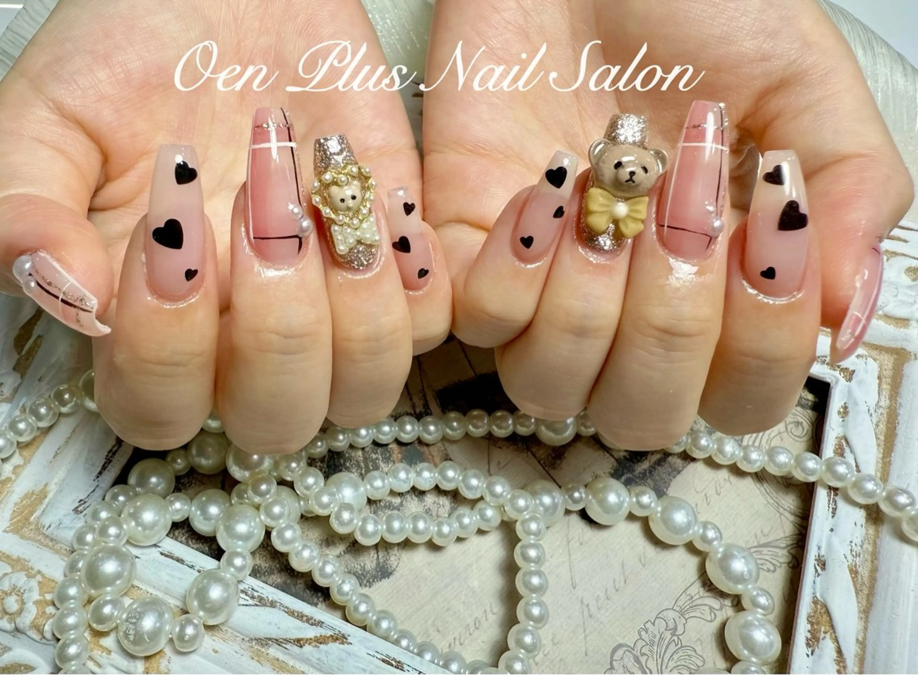 ネイル ハンドネイル One Plus キキのネイルデザイン