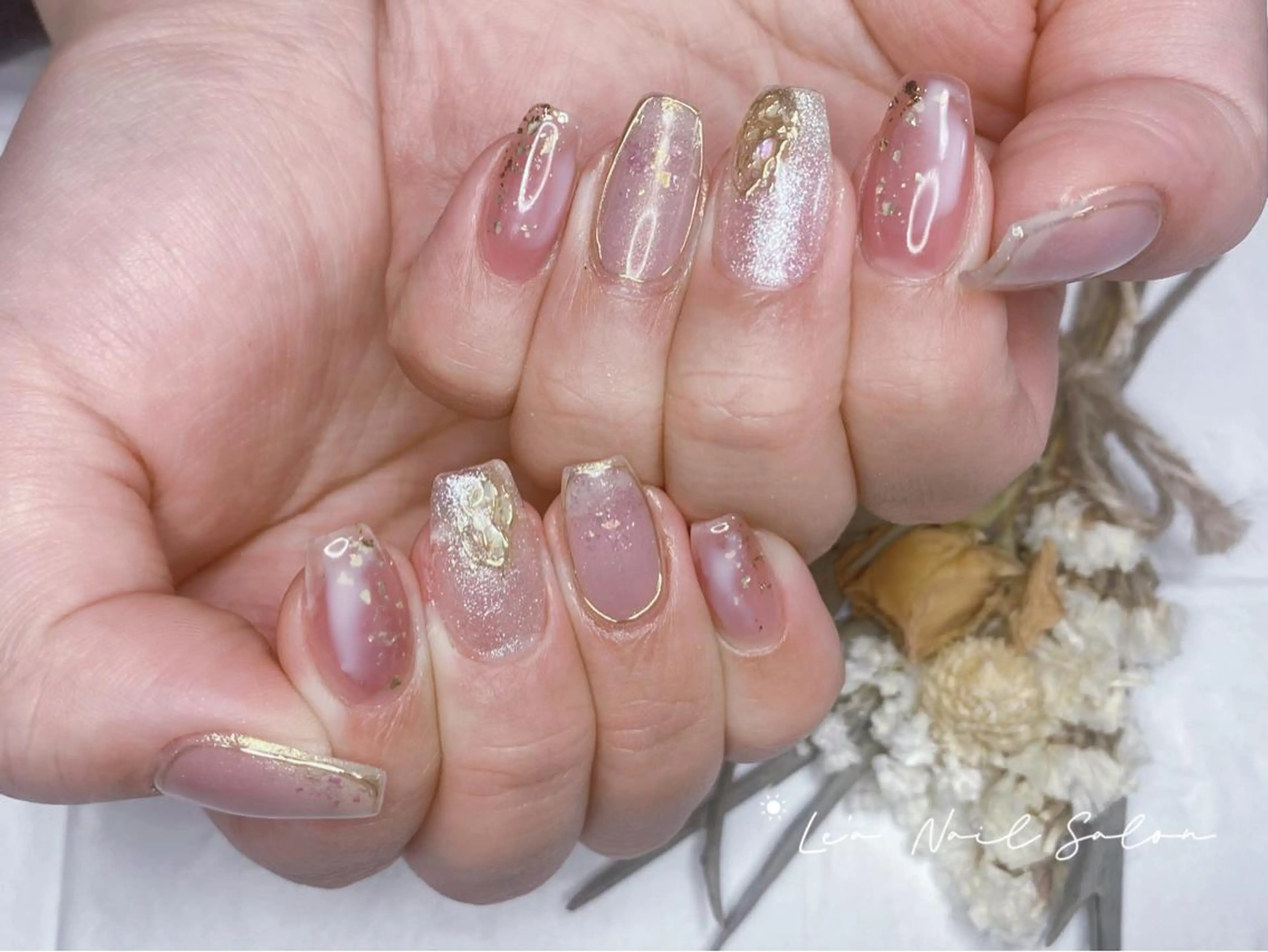 ショート カラー ネイル Le’a NailSalonのネイルデザイン