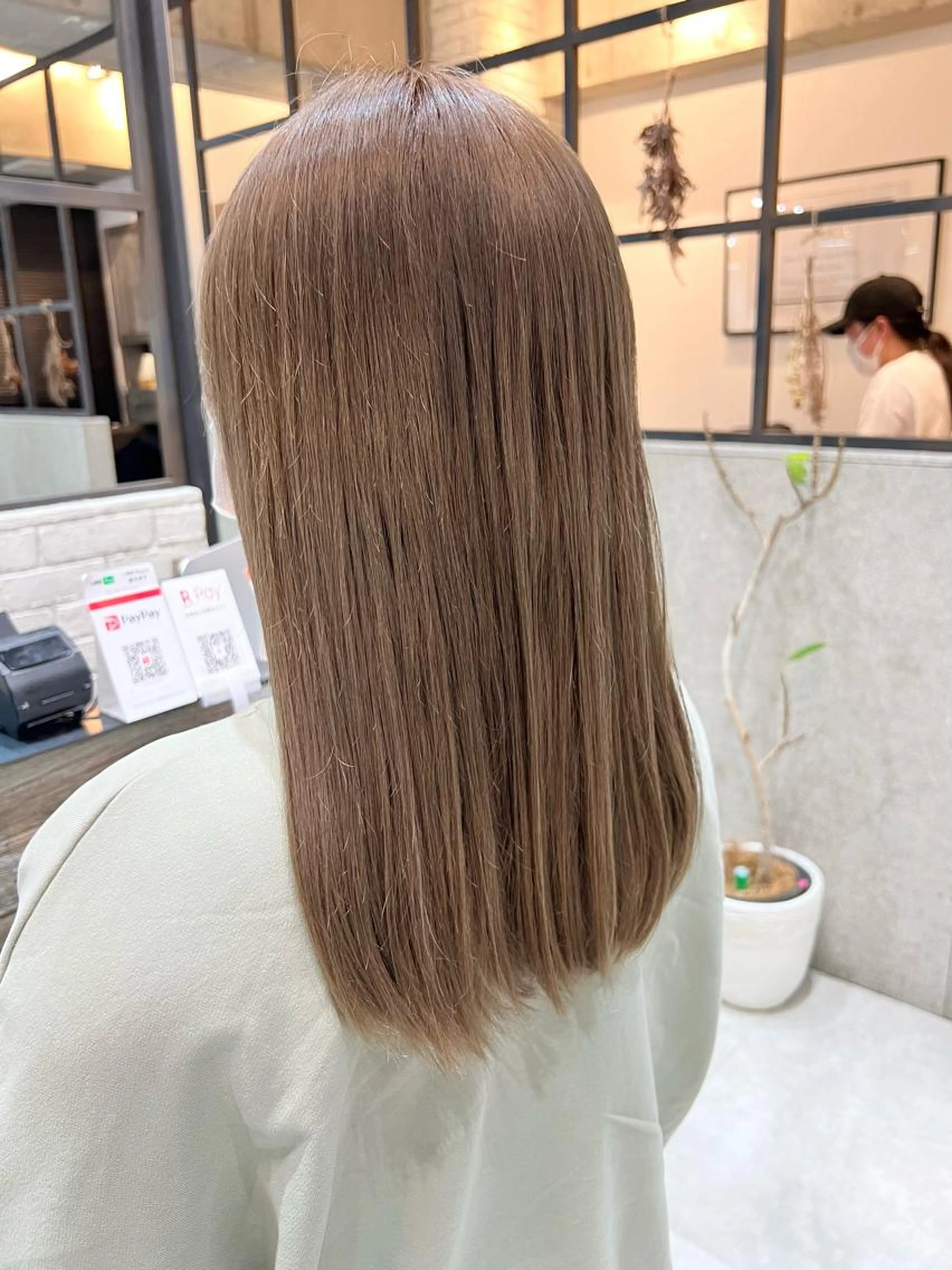 【✨美髪✨】ブリーチ毛にもかけられる酸性ストレート+5stepトリートメントの写真