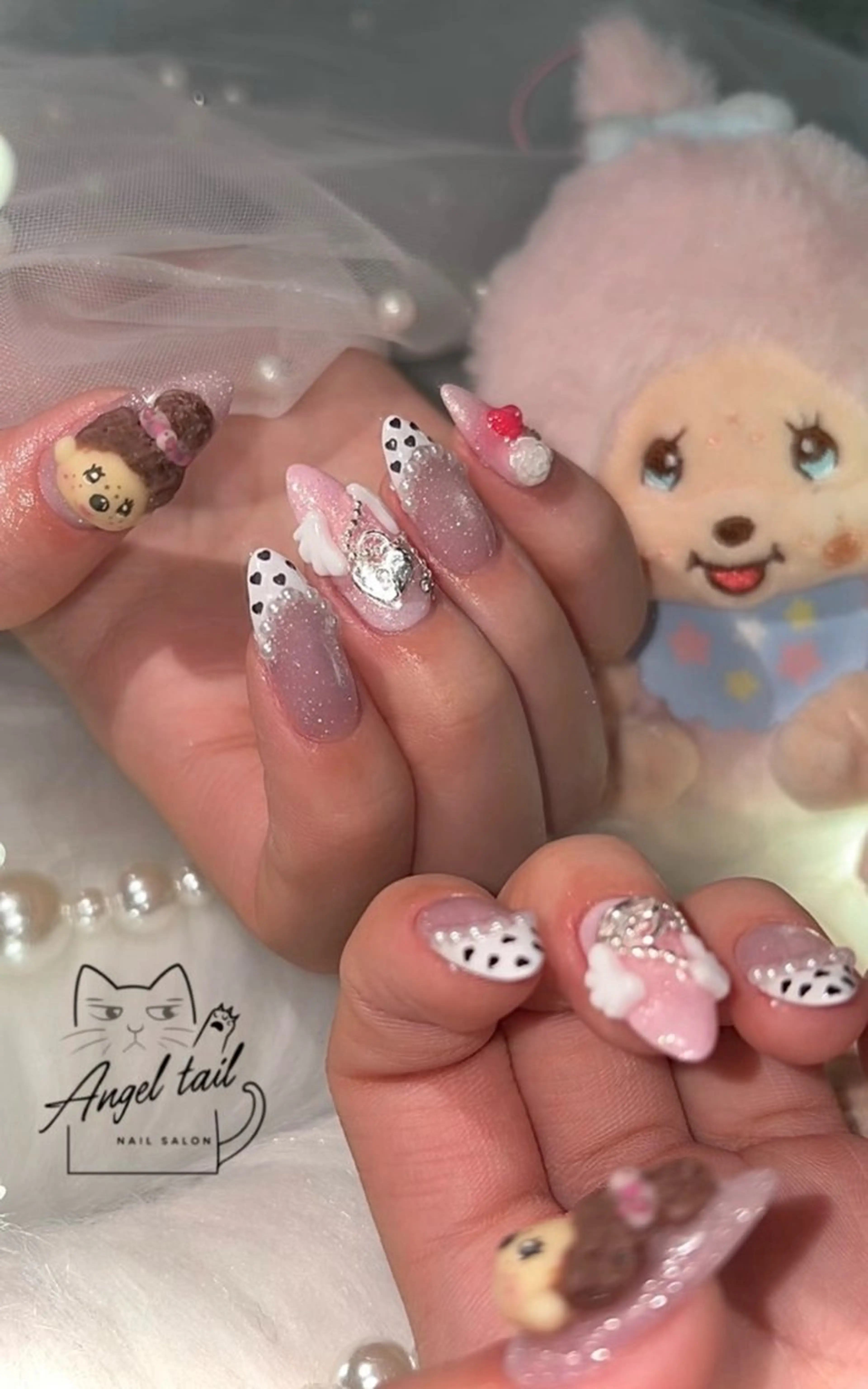 ネイル ハンドネイル Angel tailのネイルデザイン