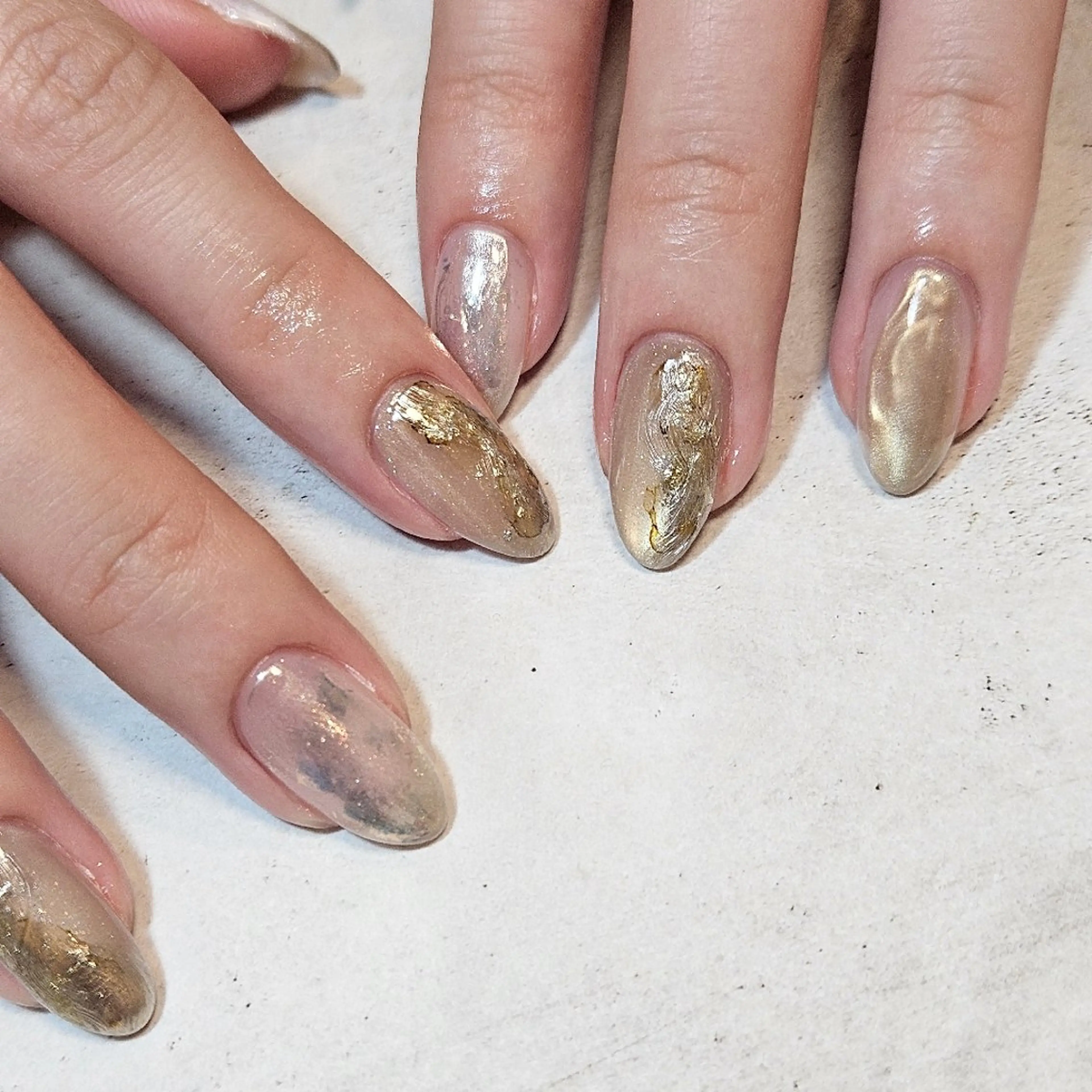 ネイル キラキラネイル マグネットネイル 冬ネイル ハンドネイル Nailsalon manoのネイルデザイン