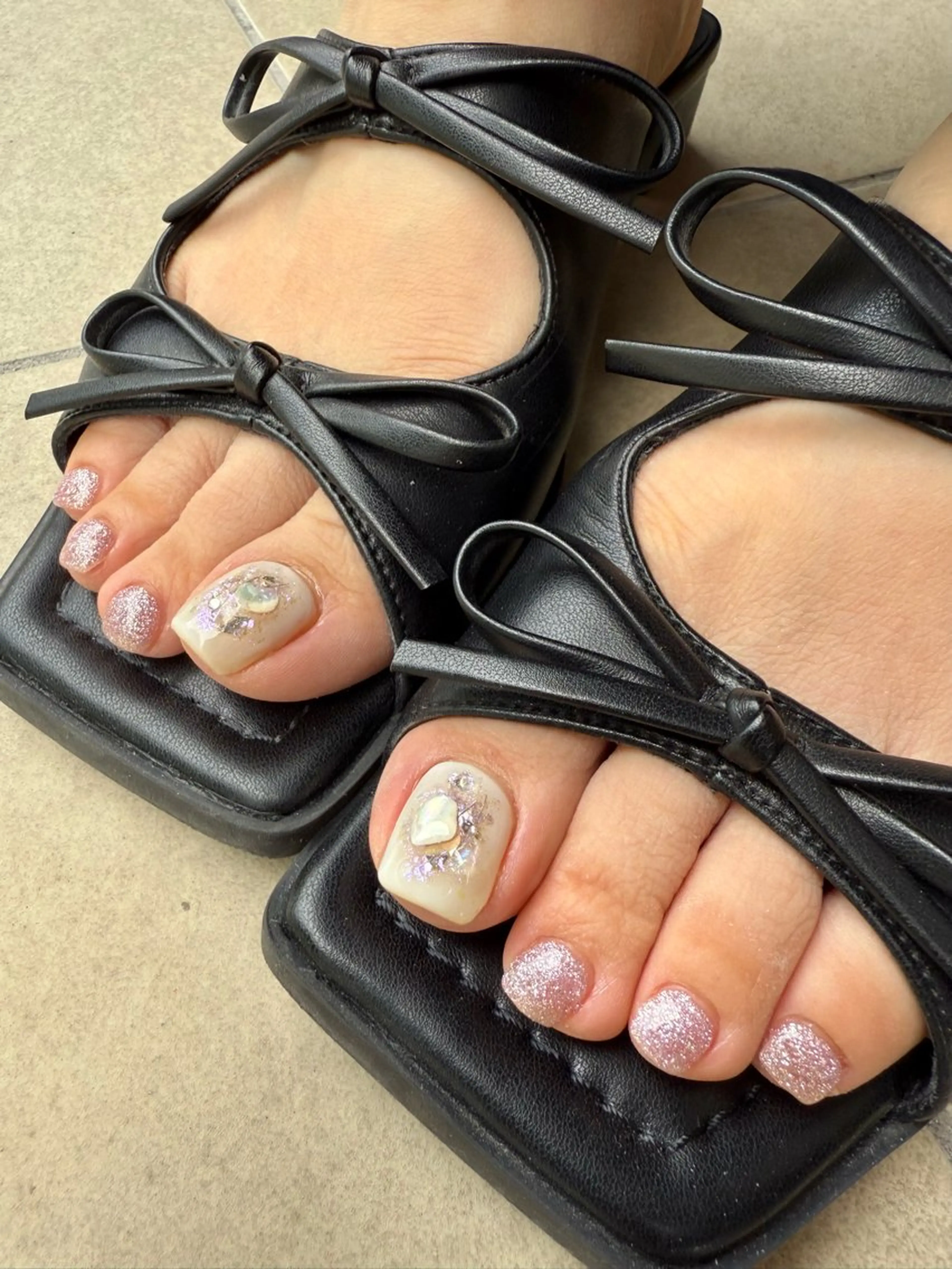 ネイル フットネイル nailsalon mionのネイルデザイン