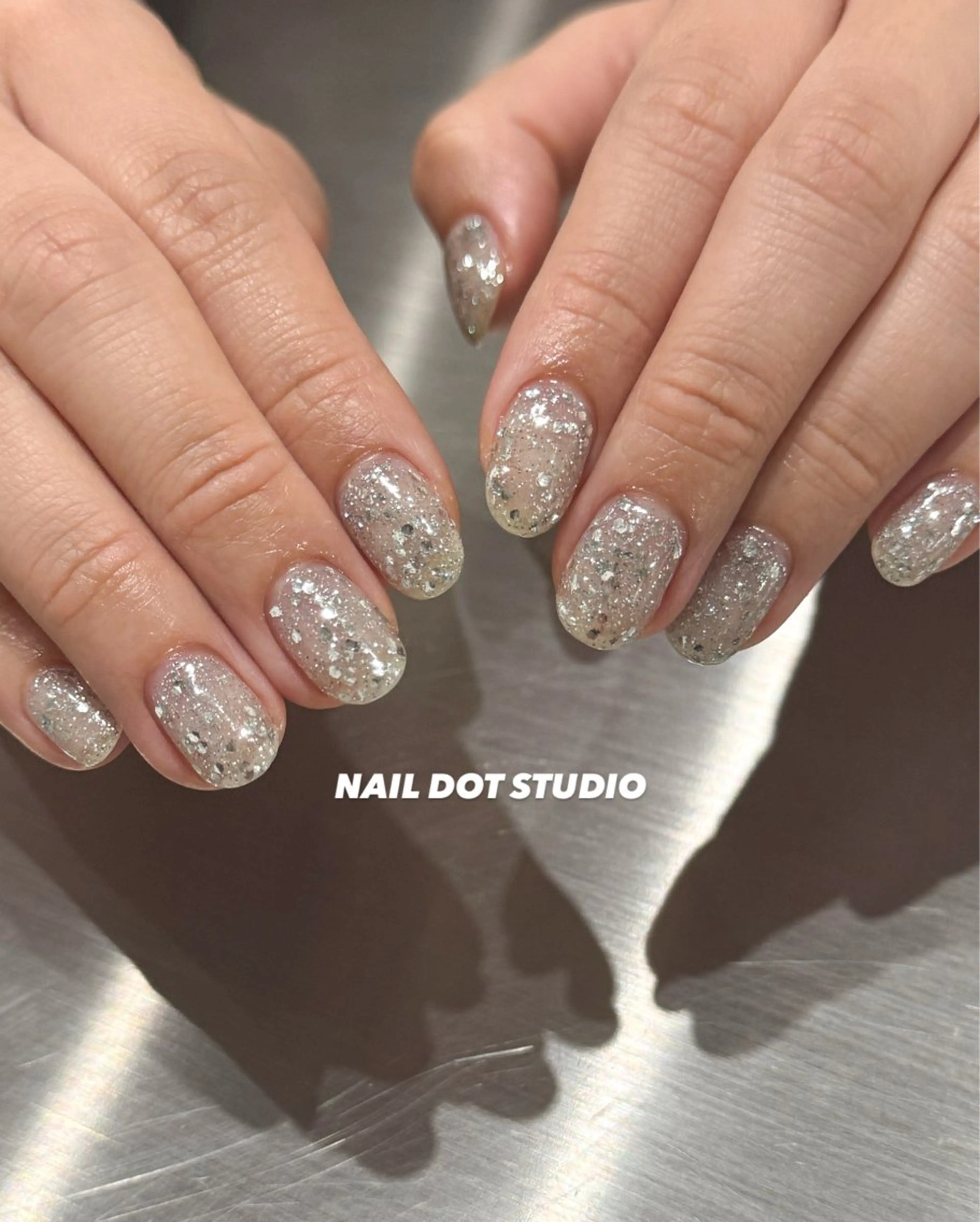 ネイル ハンドネイル NAILDOTSTU DIO SEINAのネイルデザイン