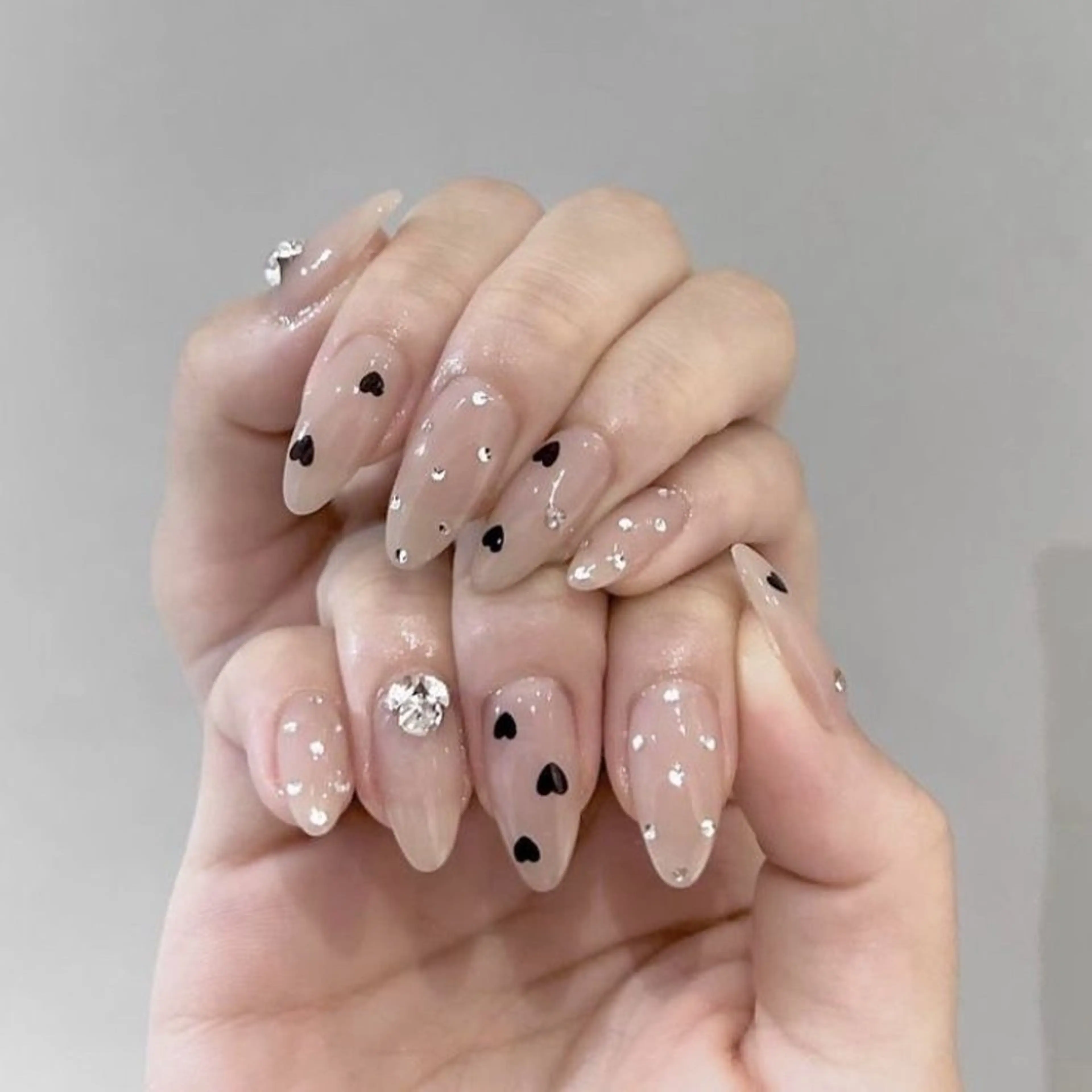 ネイル 長さ出し フレンチネイル グラデーション 卒業式 マグネットネイル MIHANA NAILのネイルデザイン