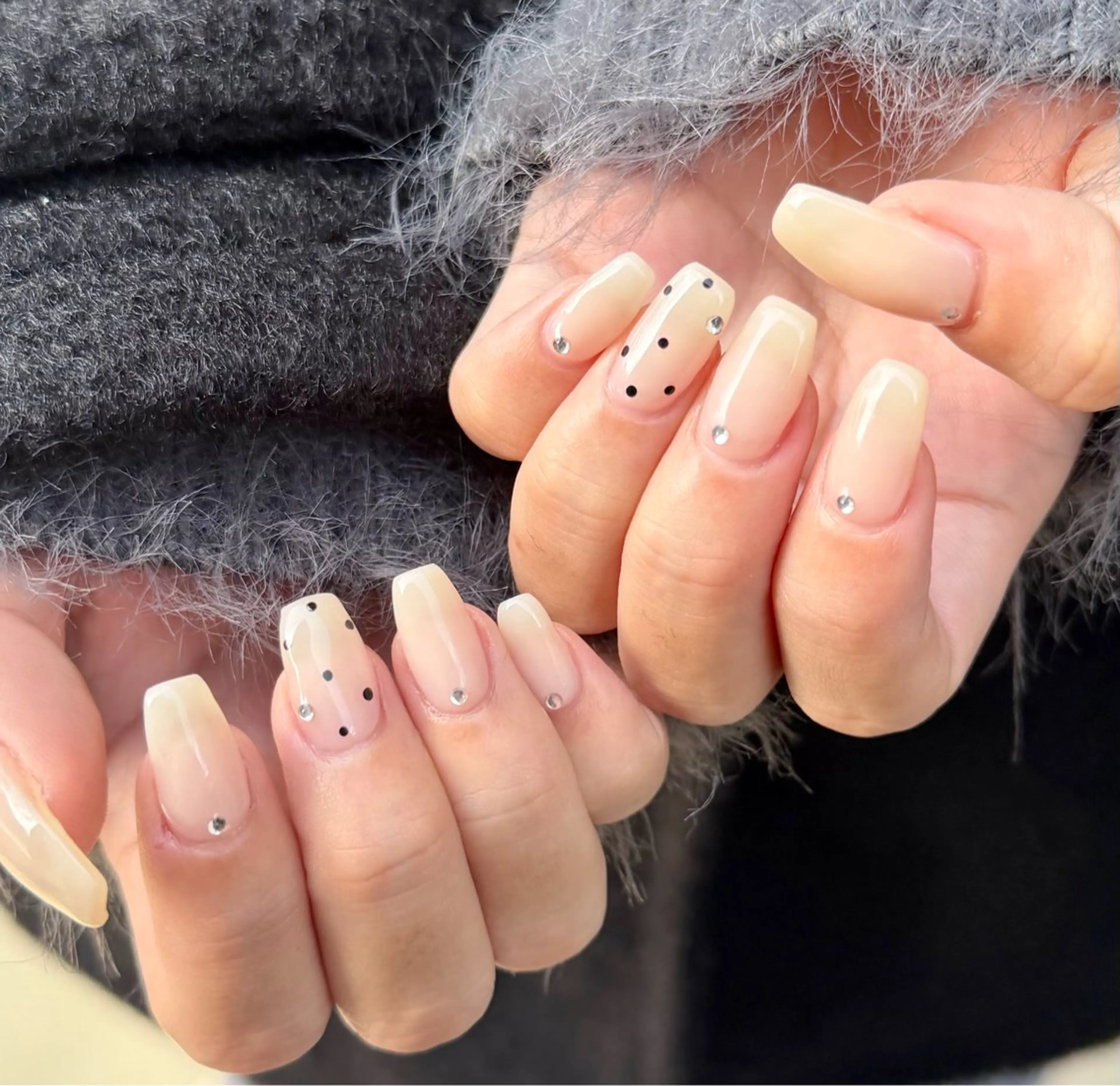 ネイル ドット ハンドネイル HazeGrass NAILのネイルデザイン