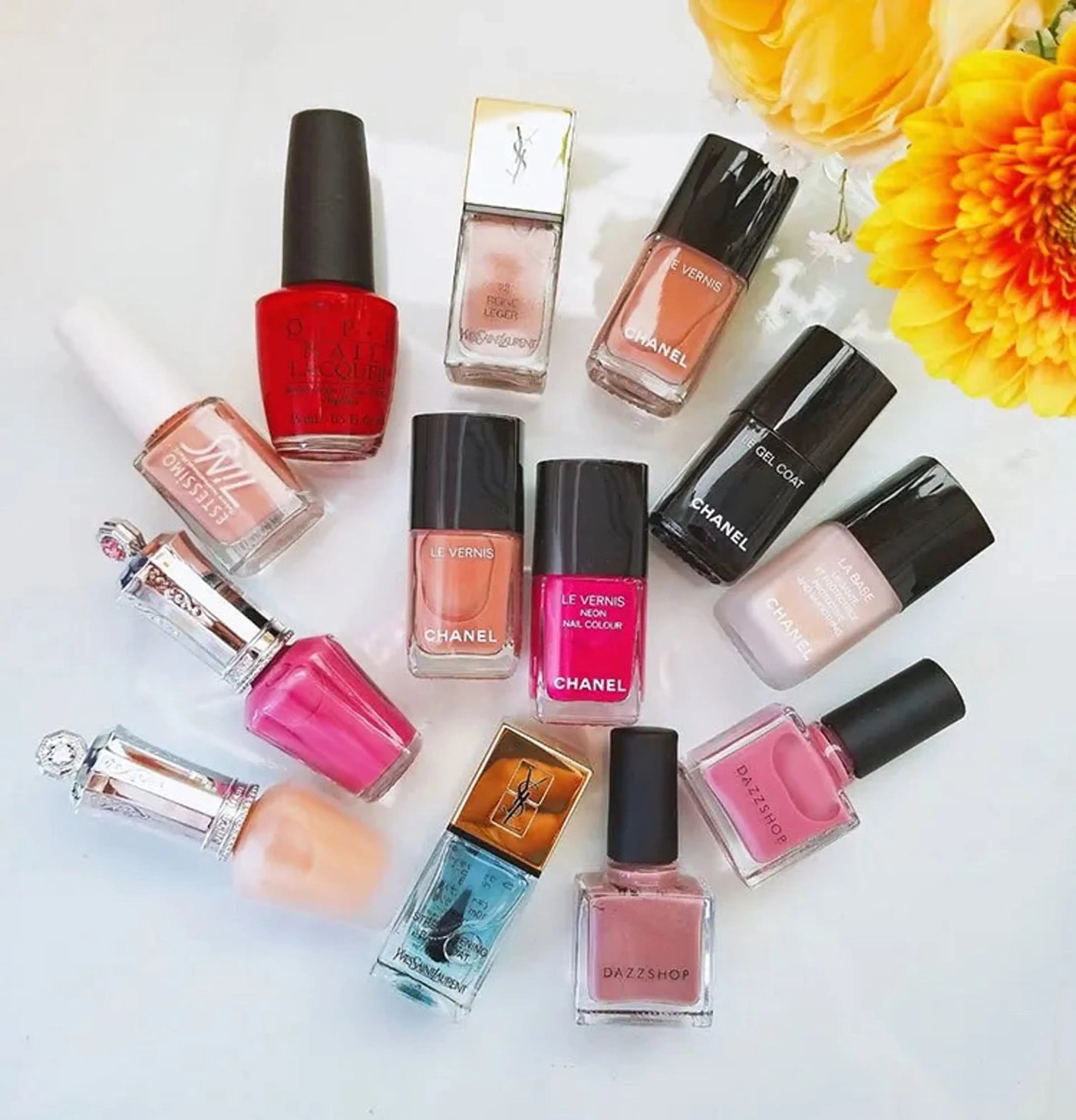 マニキュア＋ラッカーカラーリング（ジェルではございません）の写真