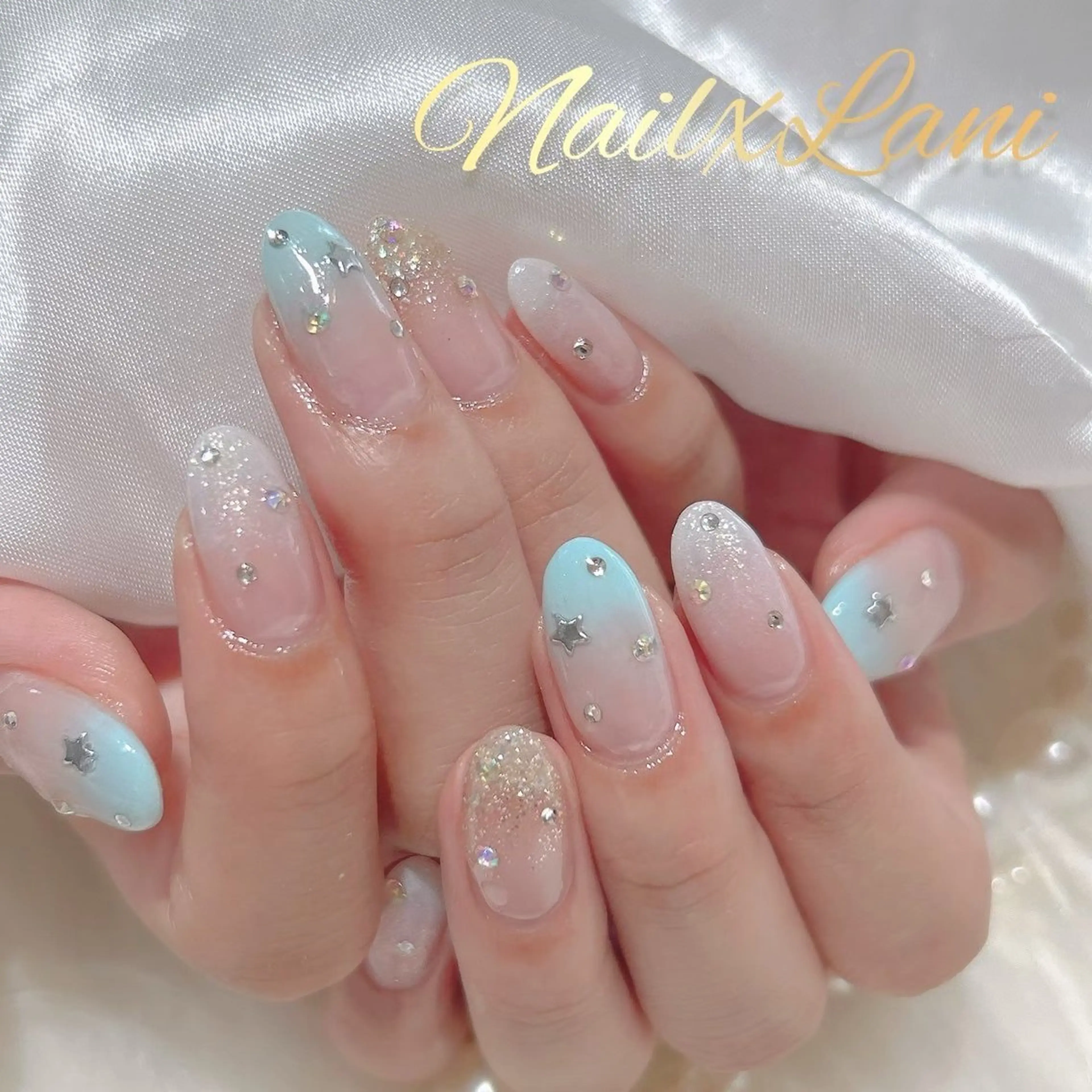 ネイル KOMINE SAAYAのネイルデザイン