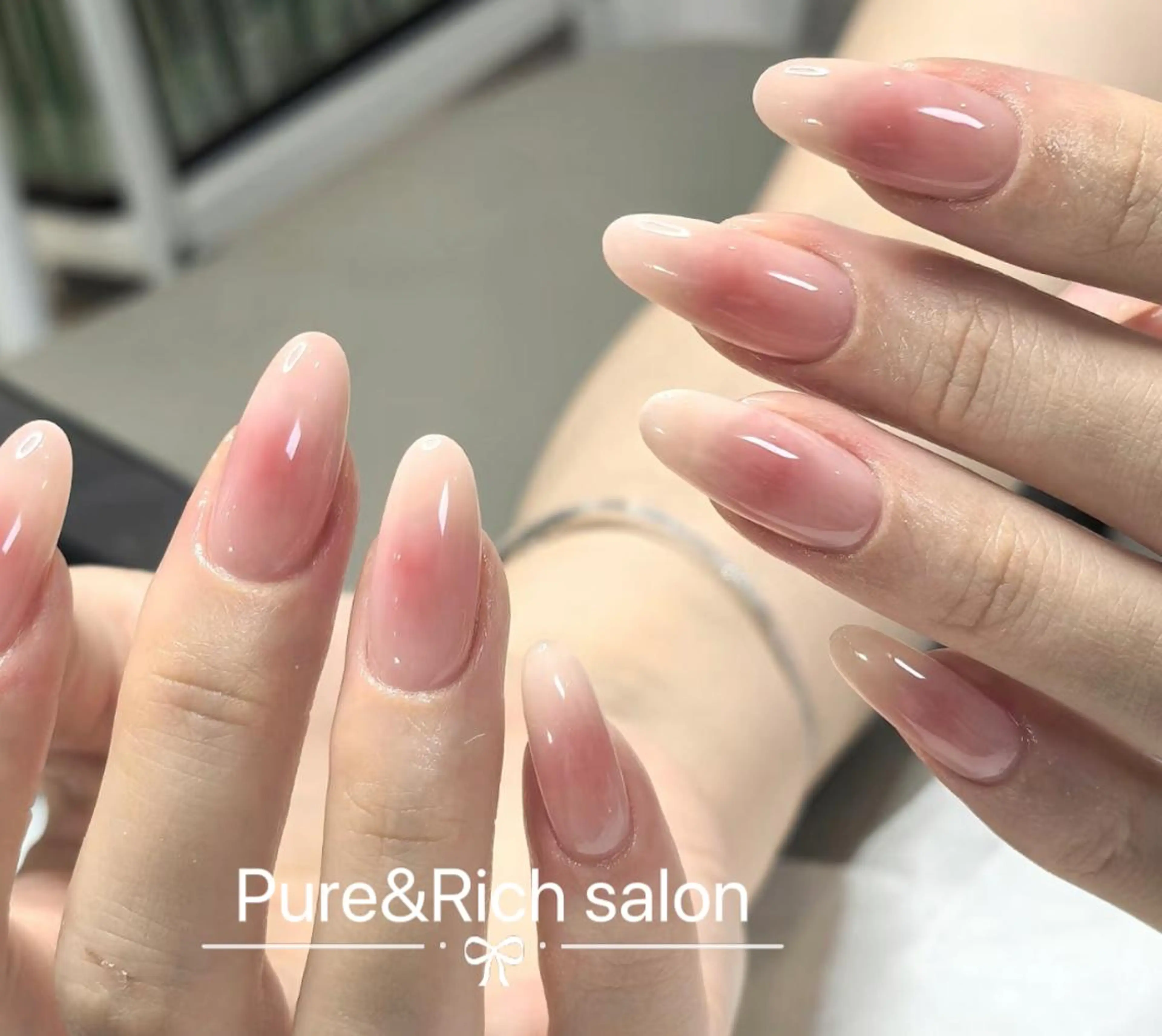 ネイル ハンドネイル 🎀 Ayaka_nailのネイルデザイン