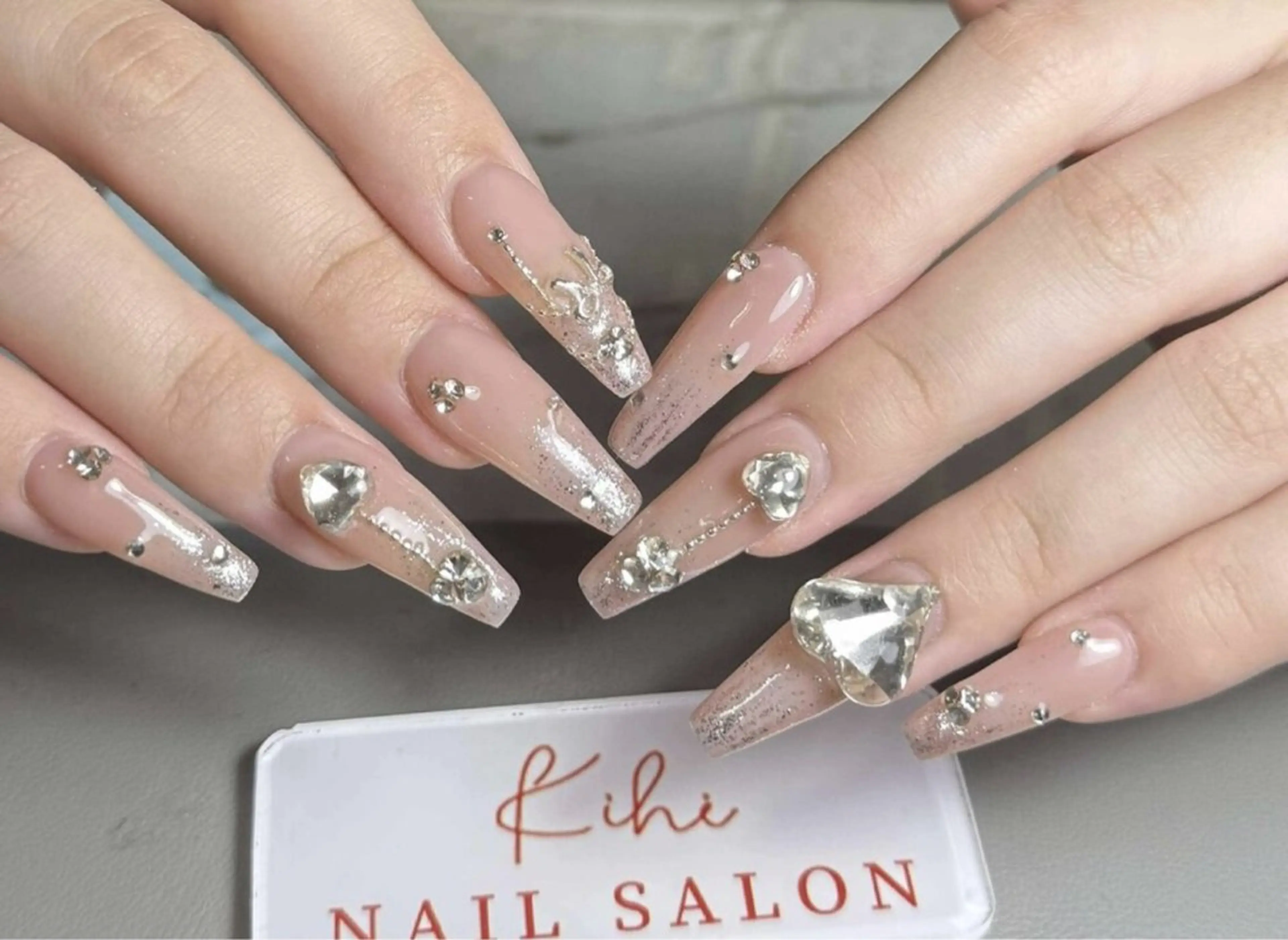 ネイル 清水 ユナのネイルデザイン