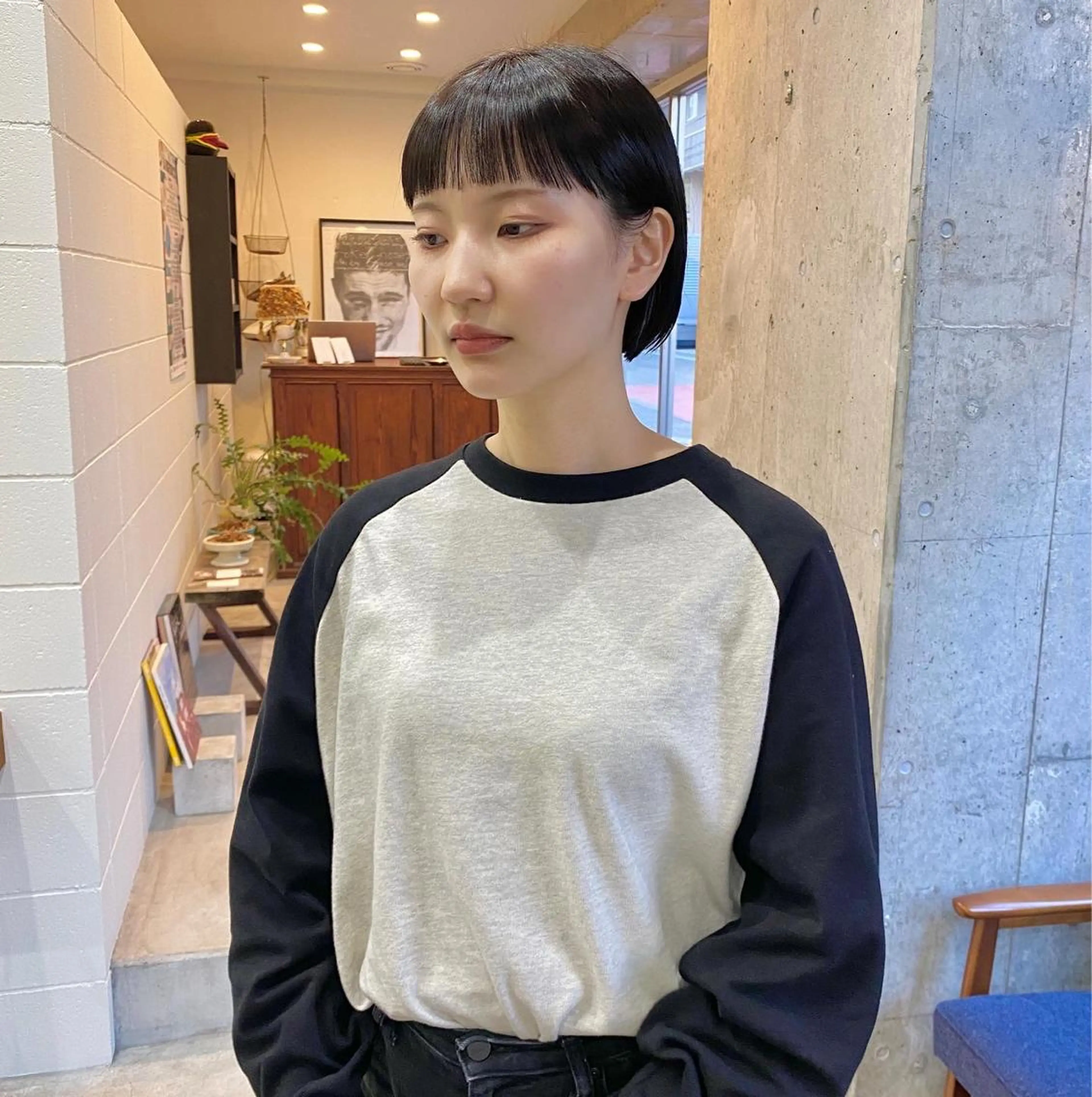 ショート カラー ボブ オン眉 Seymour  and    Sons所属・🌷Asuka /レイヤーカット🌷のヘアスタイル