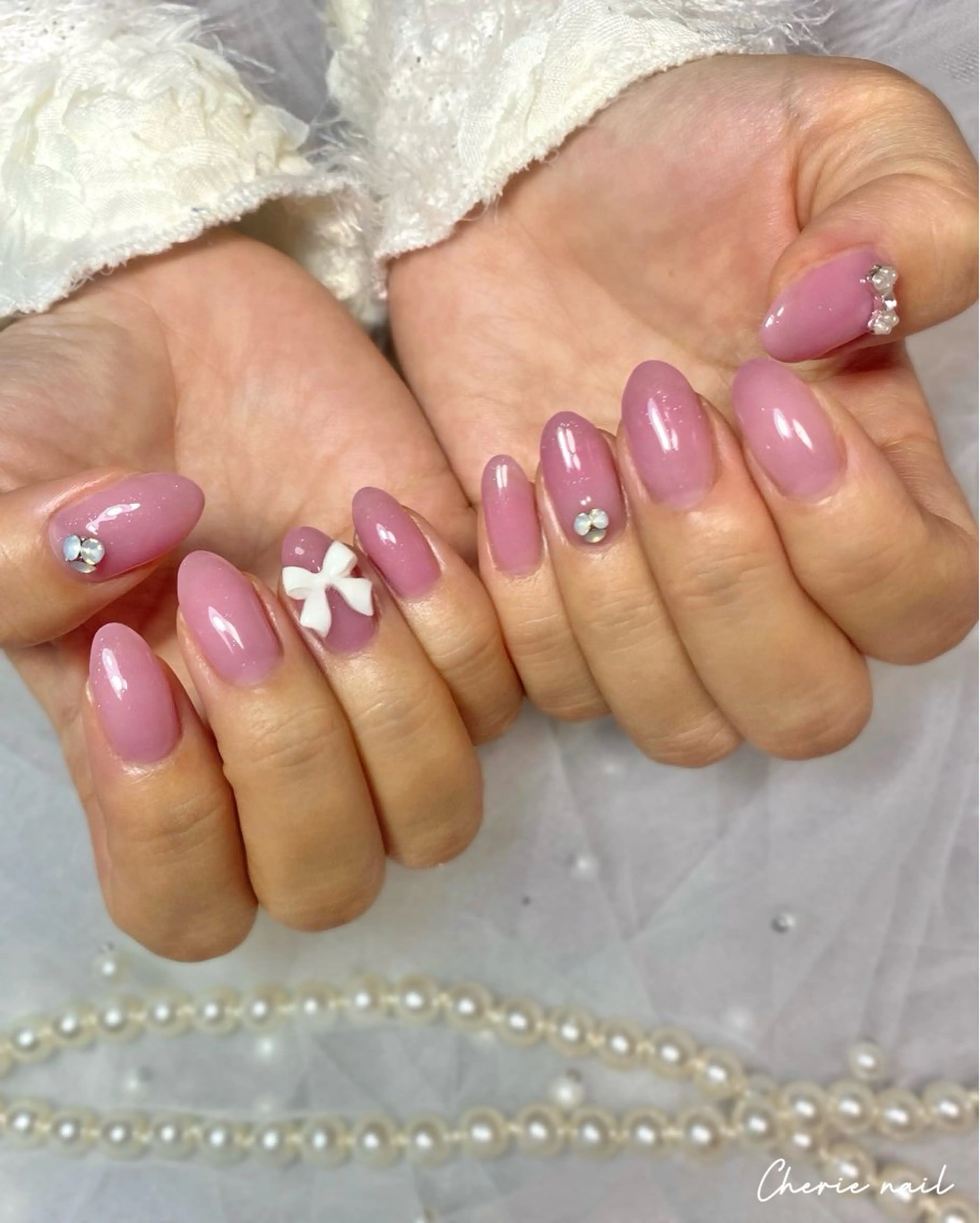 ネイル ジェルネイル ラメ(グリッター) オフィスネイル ワンカラーネイル ピンク Cherienail yunaのネイルデザイン