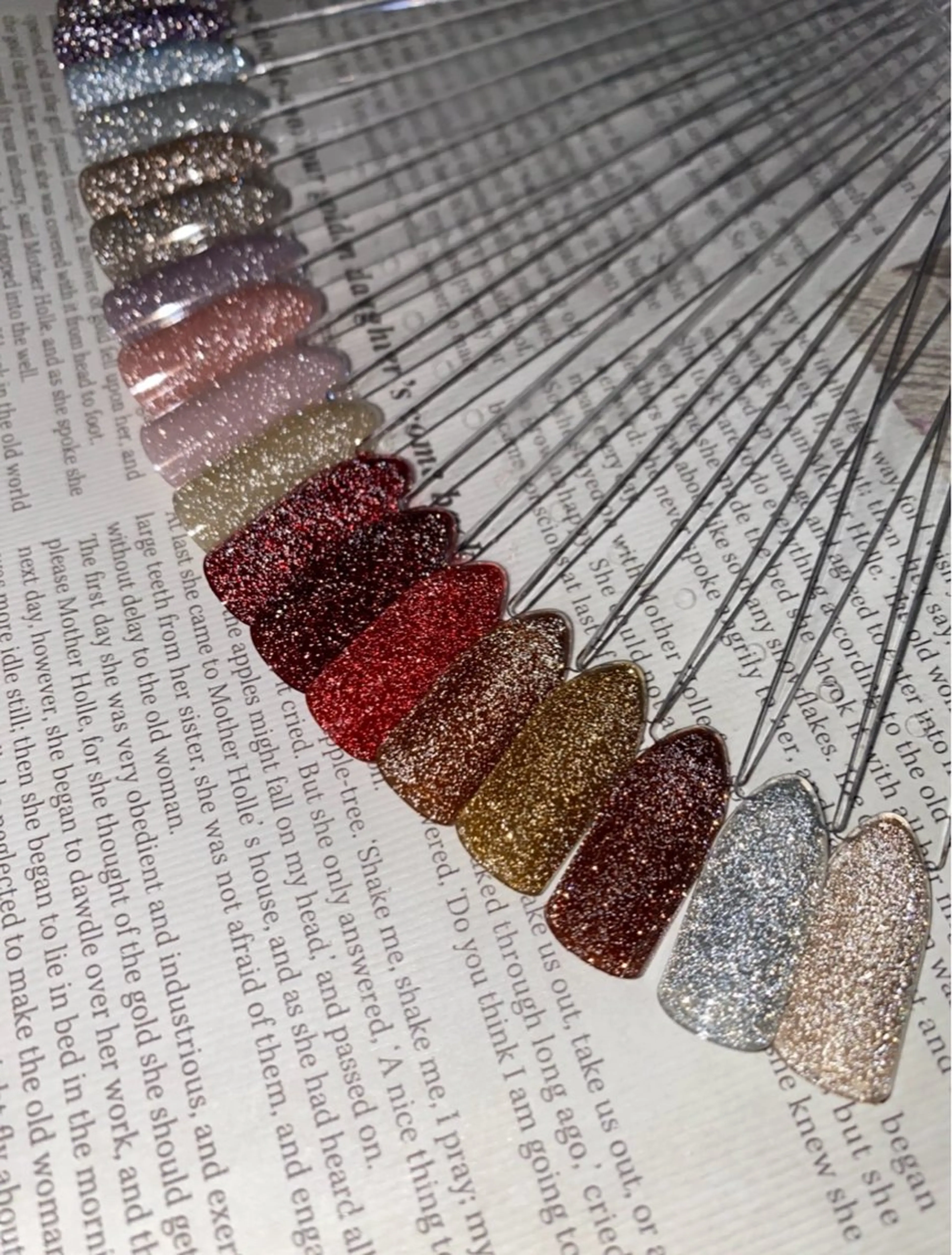 ネイル フラッシュネイル ハンドネイル 🌿Charme🌿 MAIのネイルデザイン