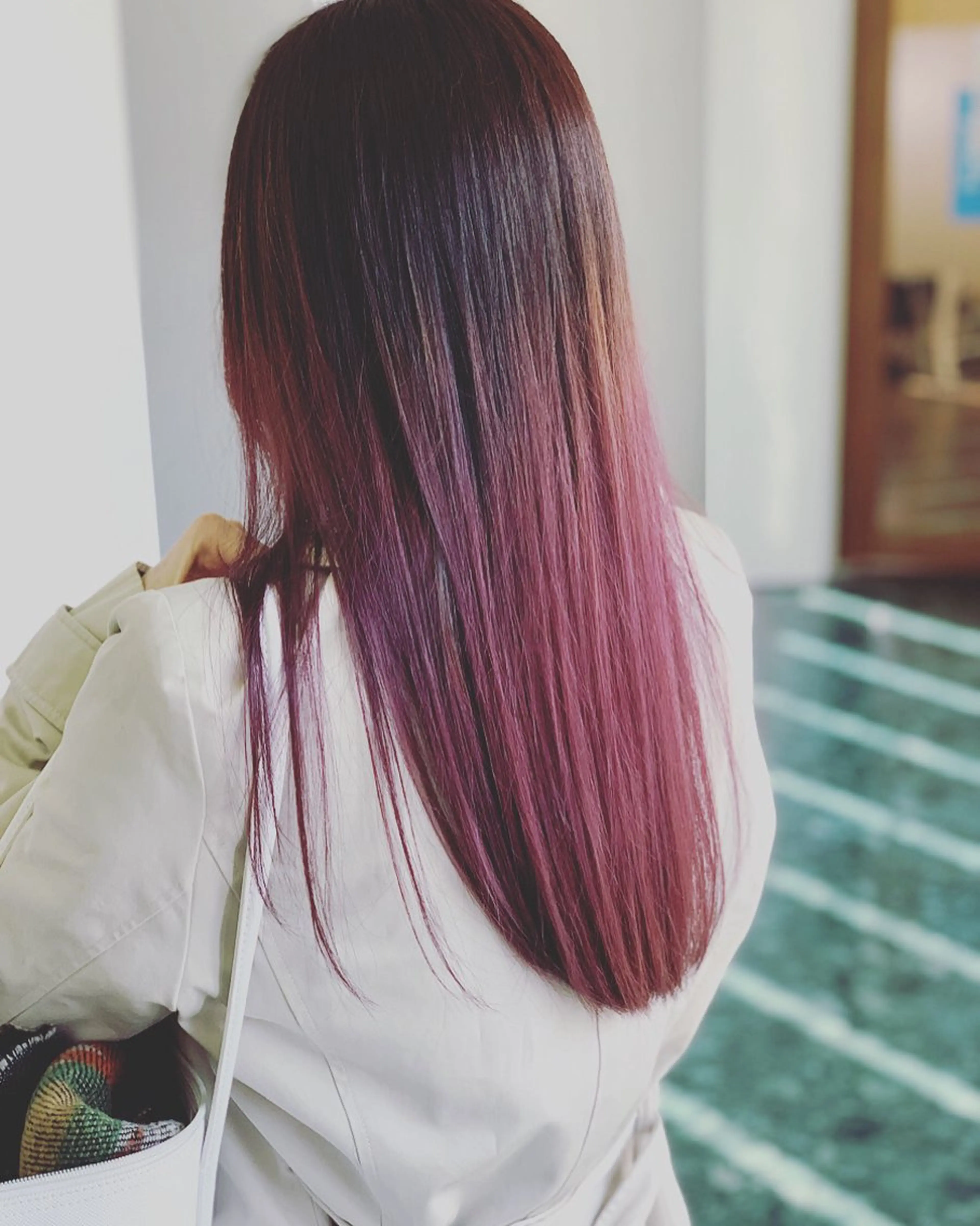 セミロング カラー グラデーションカラー ピンクカラー Cecil hair なんば店のヘアスタイル