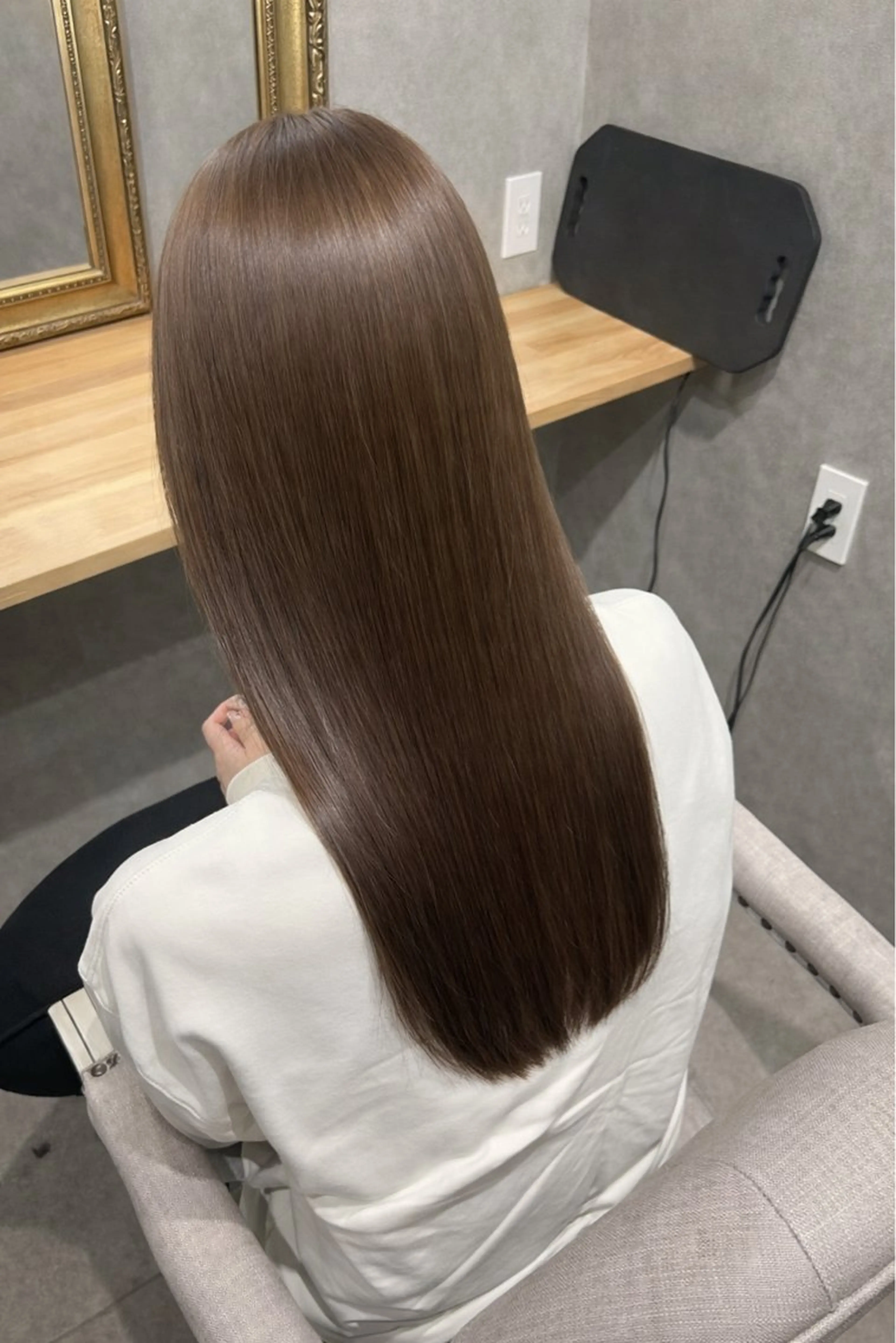 ロング カラー ブラウンカラー チョコレートブラウン 透明感カラー ヘアカラー トリートメント ミルクティー職人× HIROSEのヘアスタイル