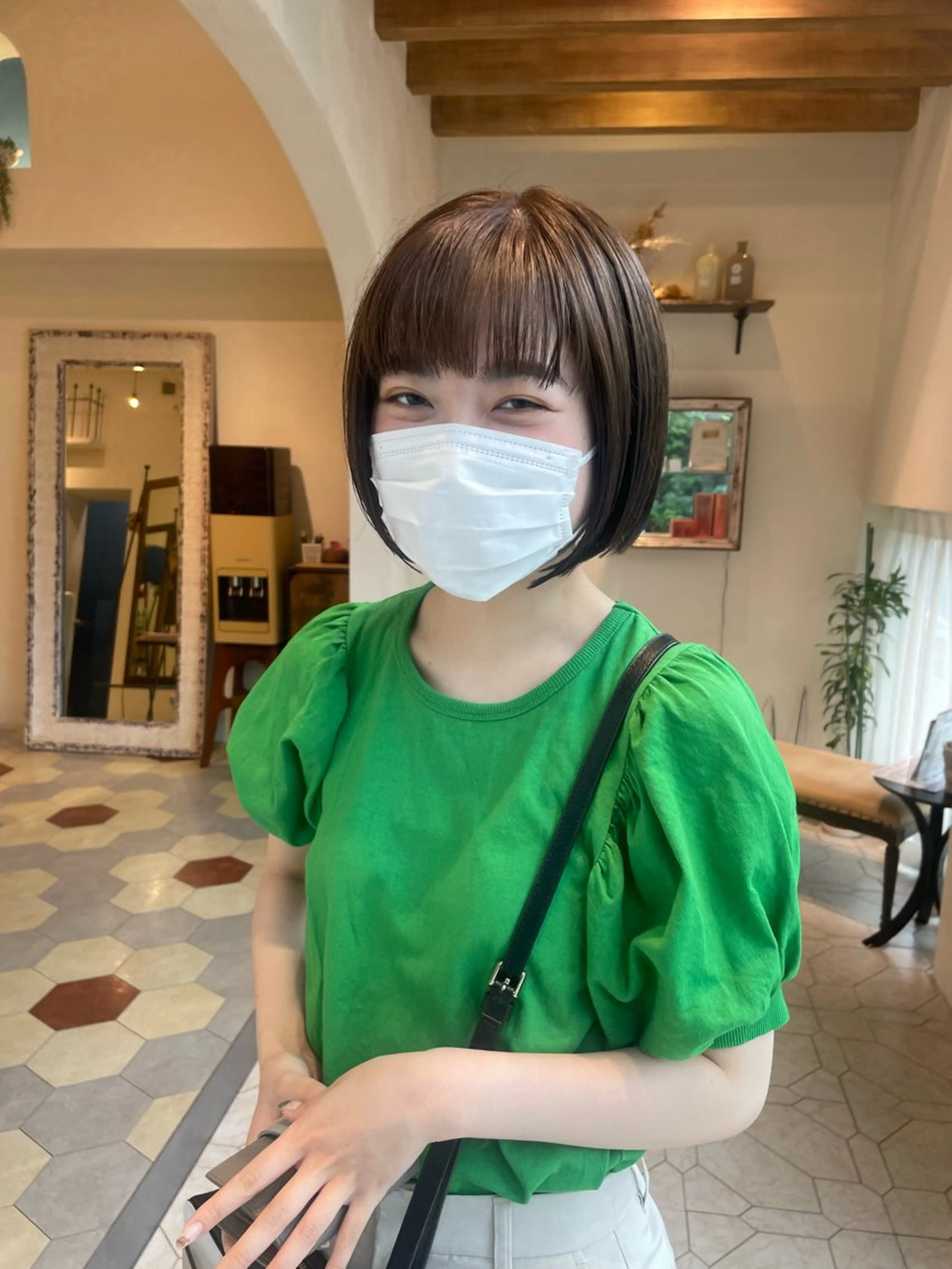 ショート 土屋 美賀のヘアスタイル