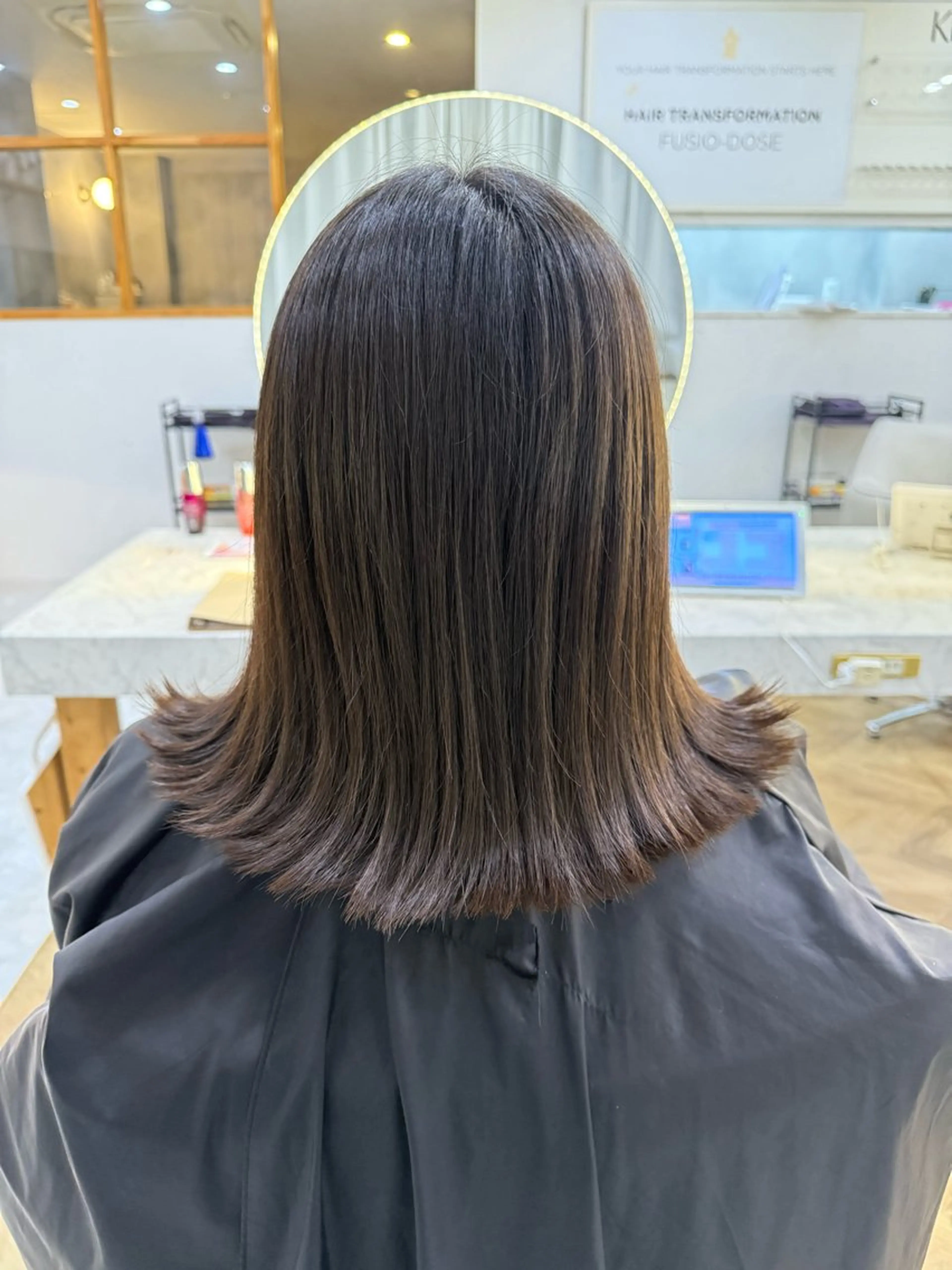 ミディアム 小林 美月  透明感カラーのヘアスタイル