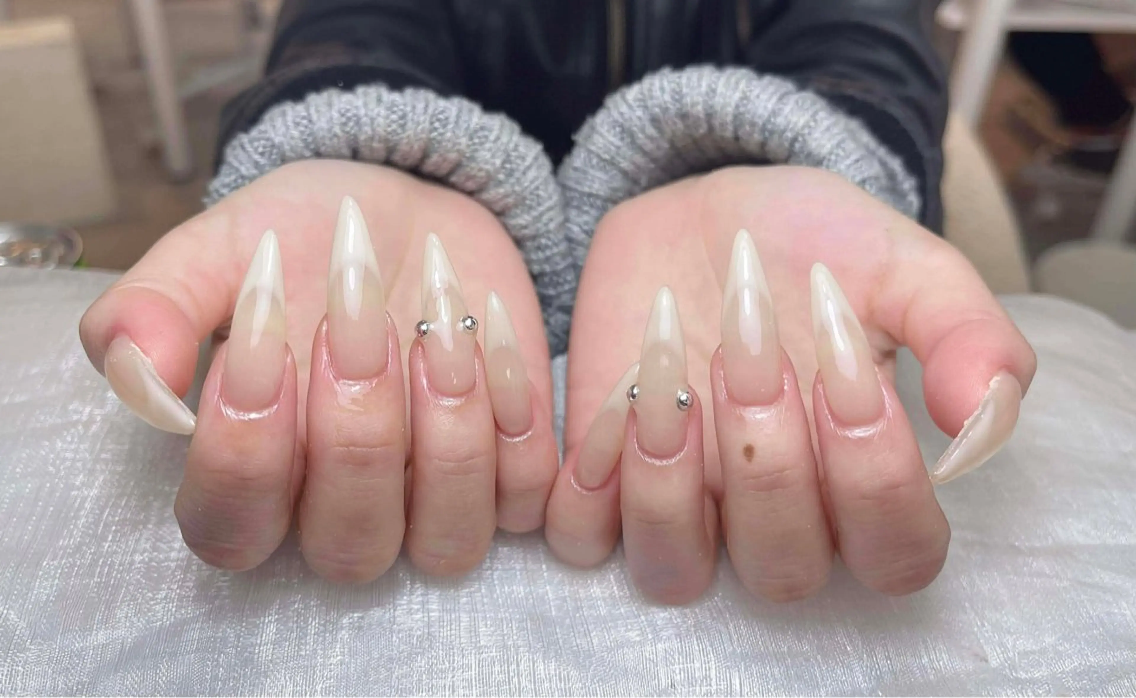 ネイル アートネイル 成人式 ジェルネイル ニュアンスネイル 夏ネイル ハンドネイル Jenn Nail Salonのネイルデザイン