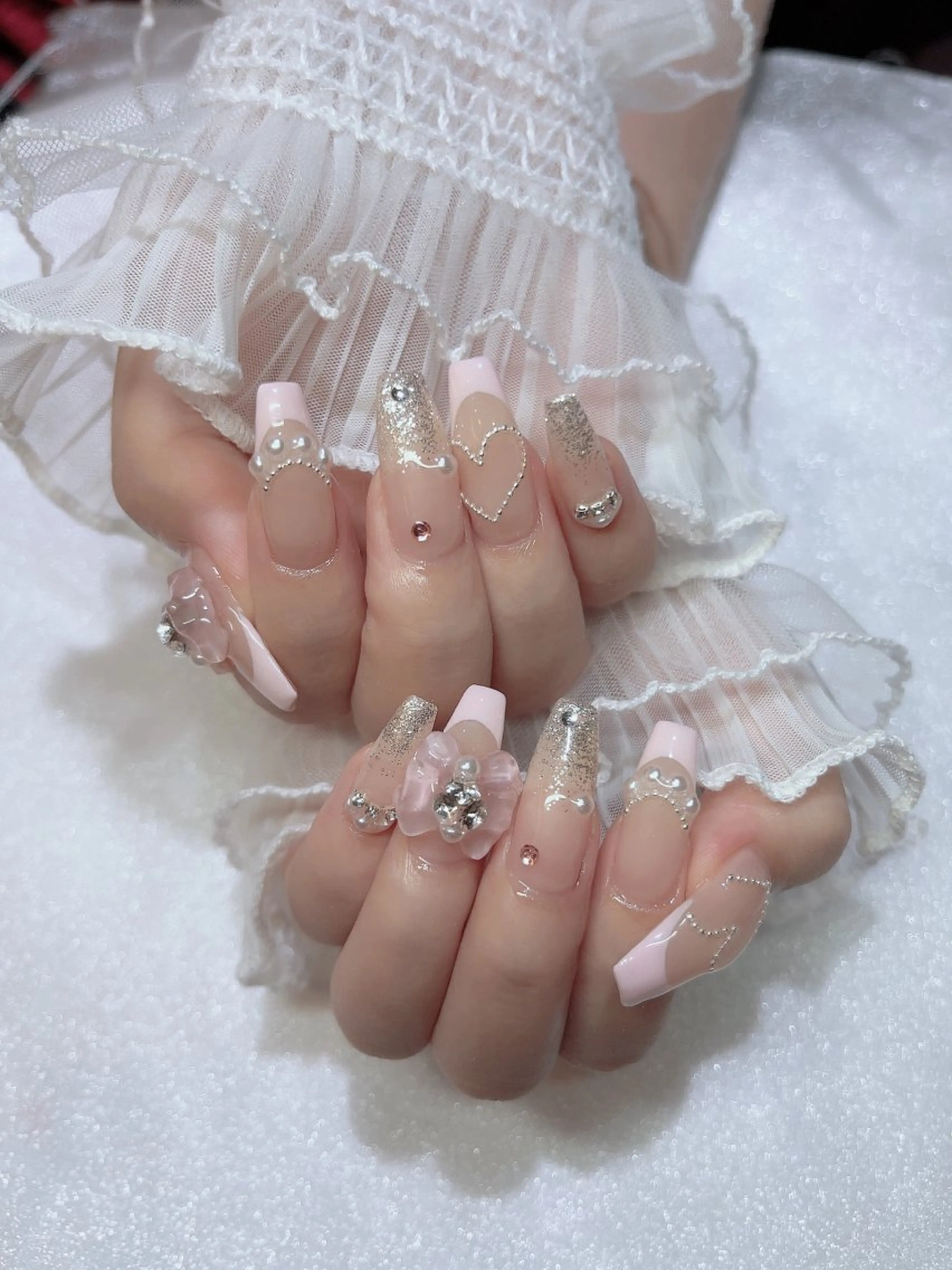 ネイル フレンチネイル ピンク ハンドネイル momoka🤍 四ツ橋のネイルデザイン