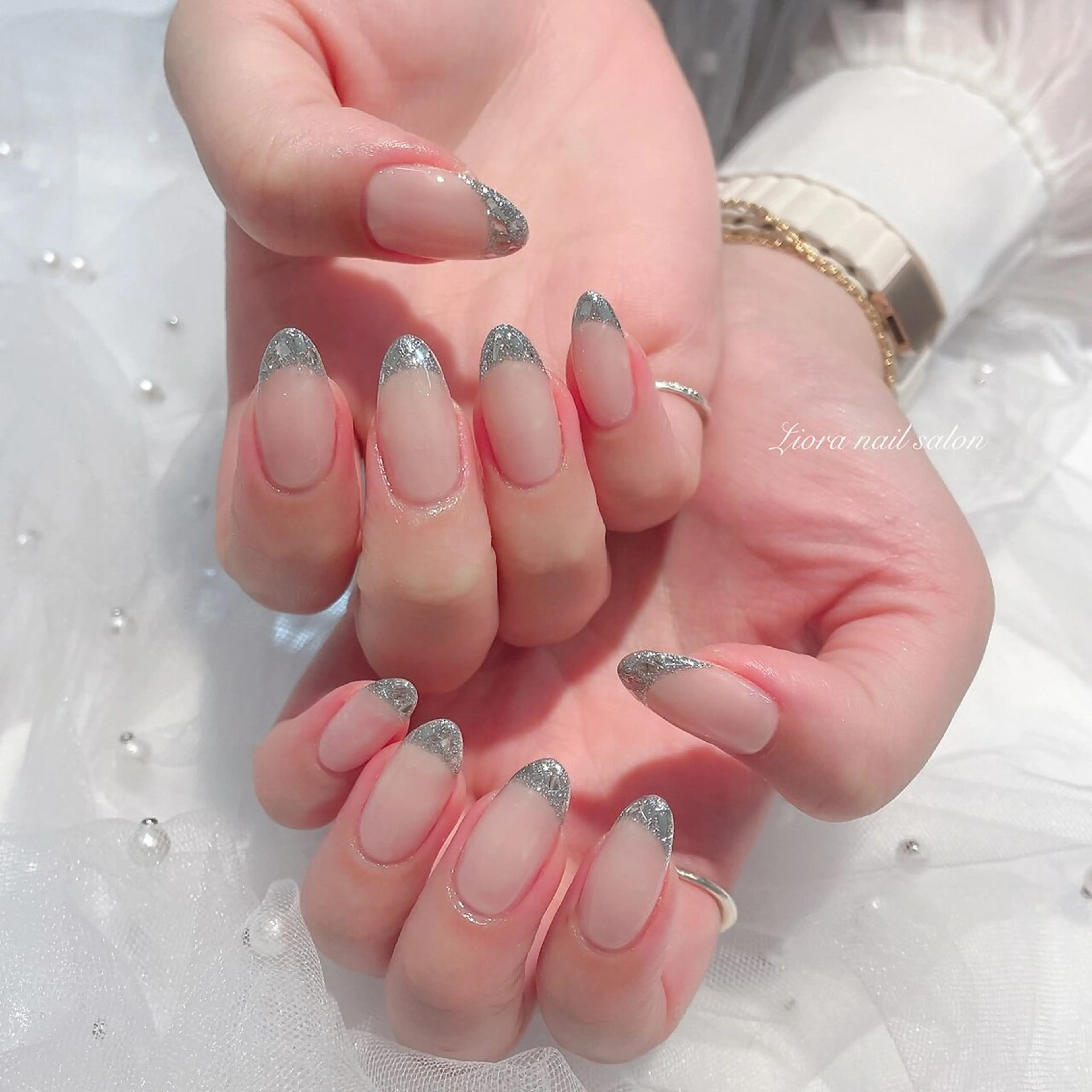 ネイル フレンチネイル ジェルネイル ガーリー グラデーション キラキラネイル ハンドネイル Liora nail スカルプ専門店のネイルデザイン