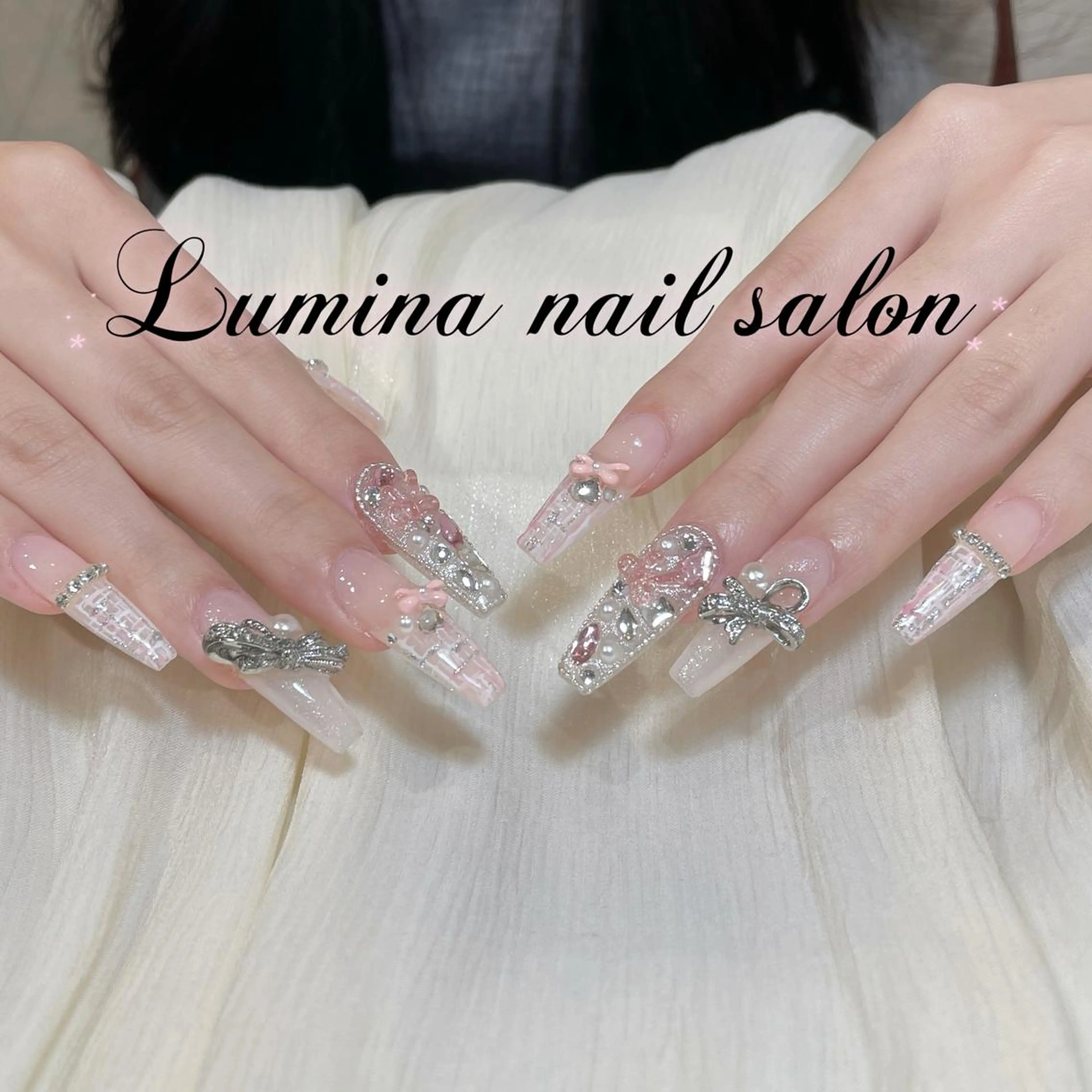 ネイル ハンドネイル LUMINA NAYAのネイルデザイン