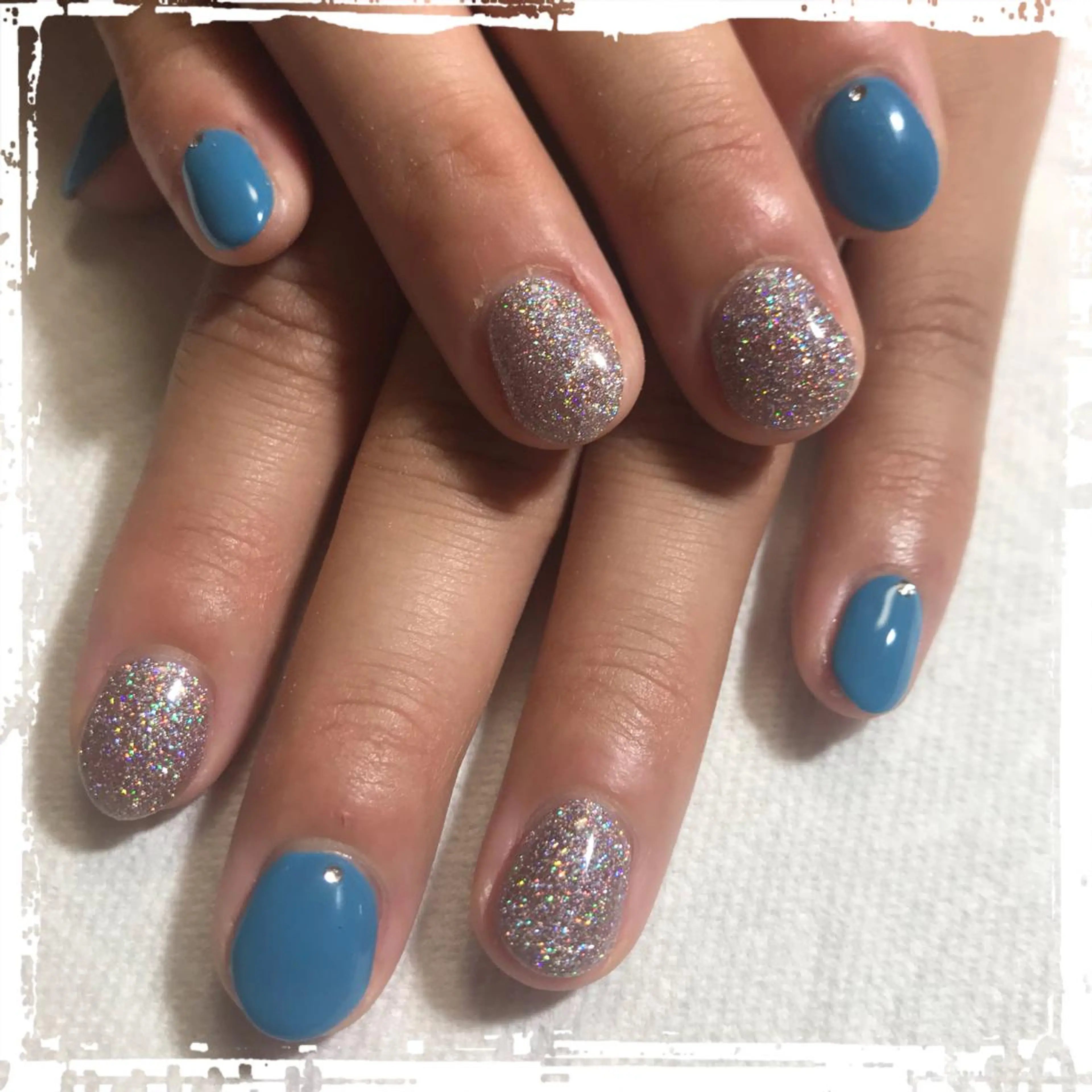 ネイル ECLAT エクラ所属・寺山 千鶴のネイルデザイン