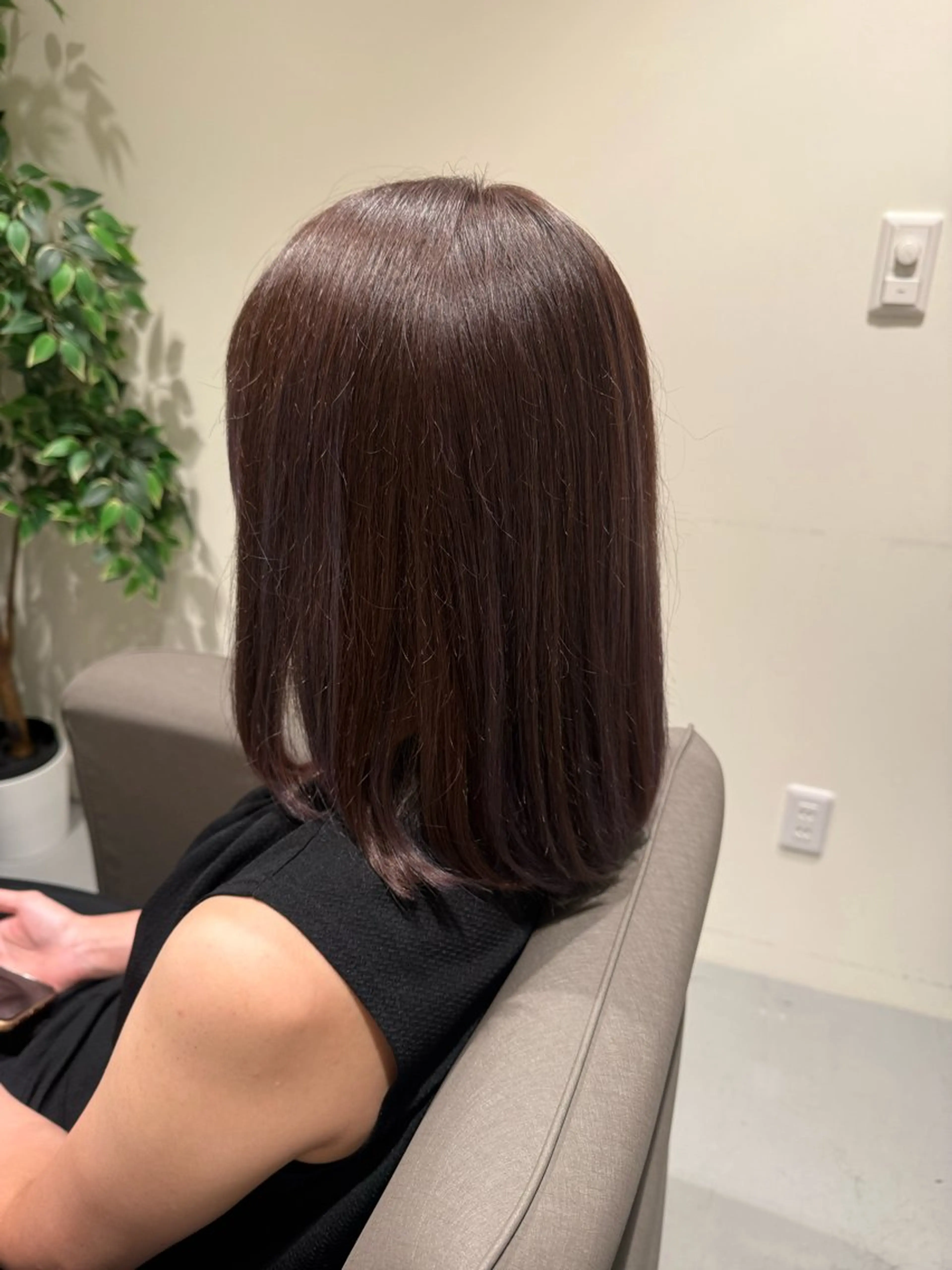 ミディアム ヘアカラー 🪸KARERA新松 戸田中萌恵子🪸のヘアスタイル