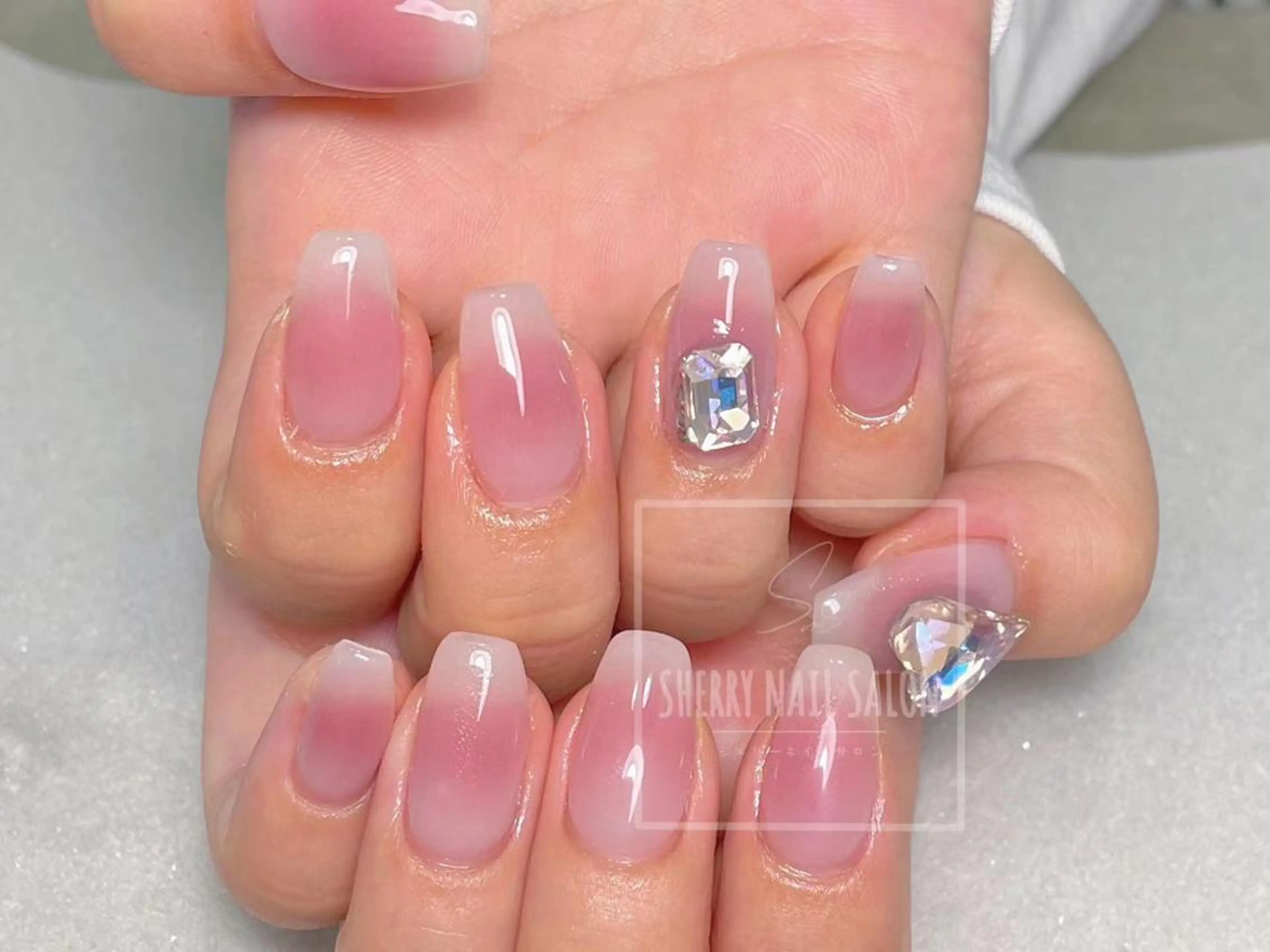 ネイル moe自宅ネイルサロン所属・萌 自宅ネイルサロンのネイルデザイン