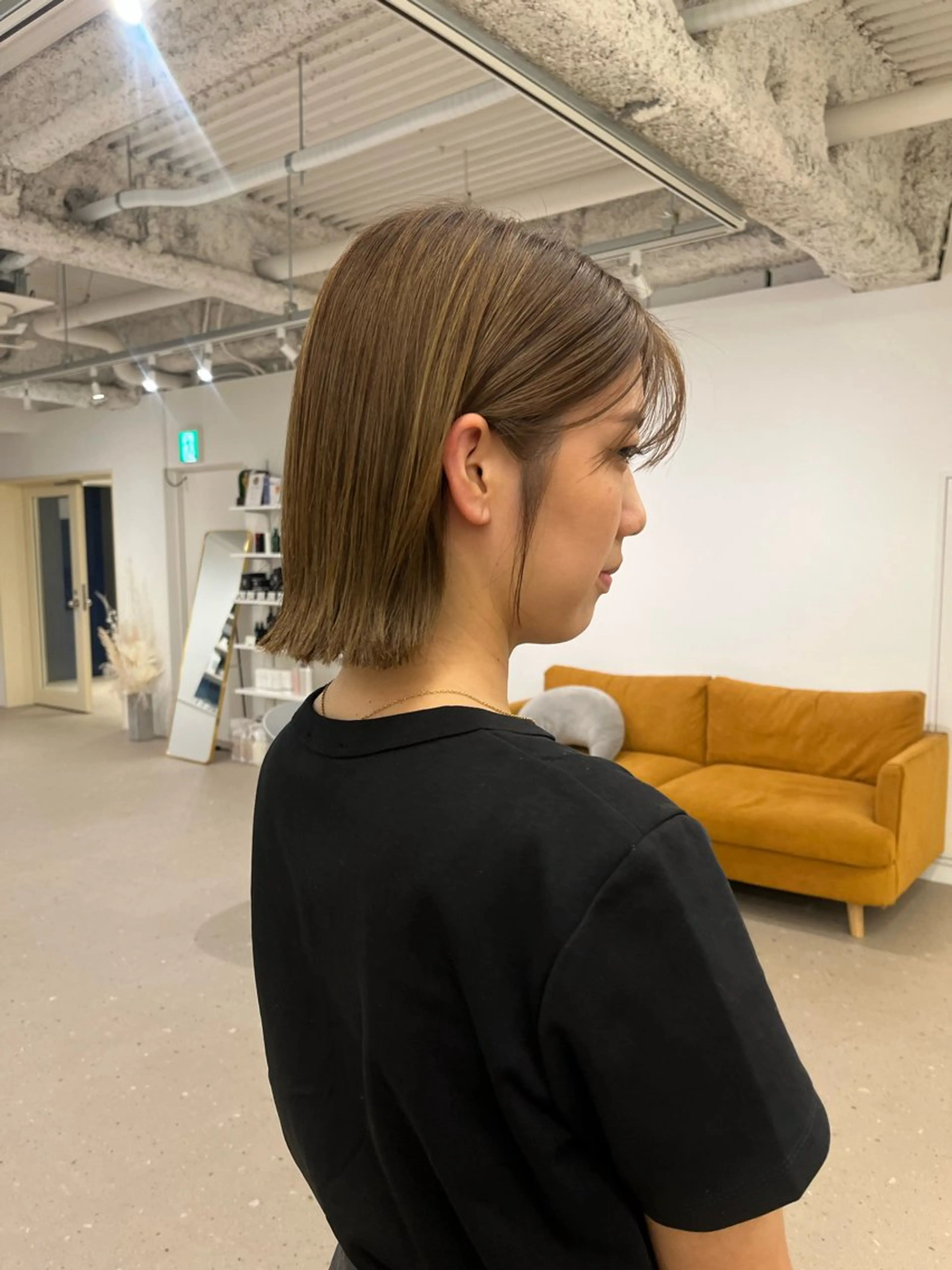 ミディアム ヘアカラー 小西 瑞穂のヘアスタイル